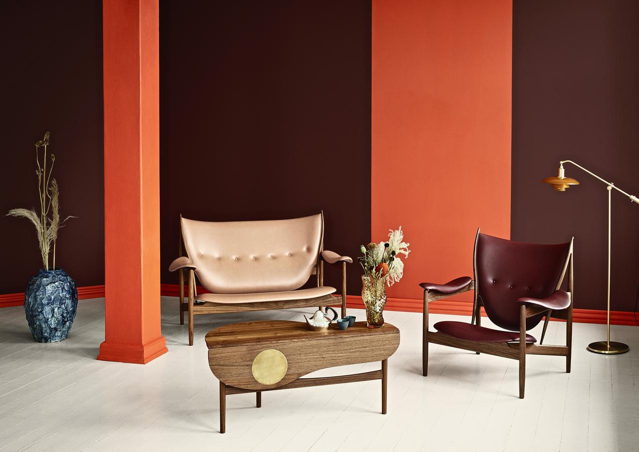 Finn Juhl Chieftain Armchair Wood and Leather In New Condition In Barcelona, Barcelona