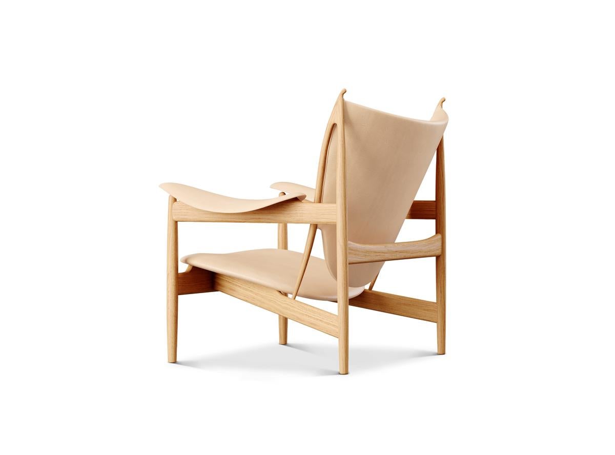 Finn Juhl Chieftain Armchair Wood and Leather In New Condition In Barcelona, Barcelona