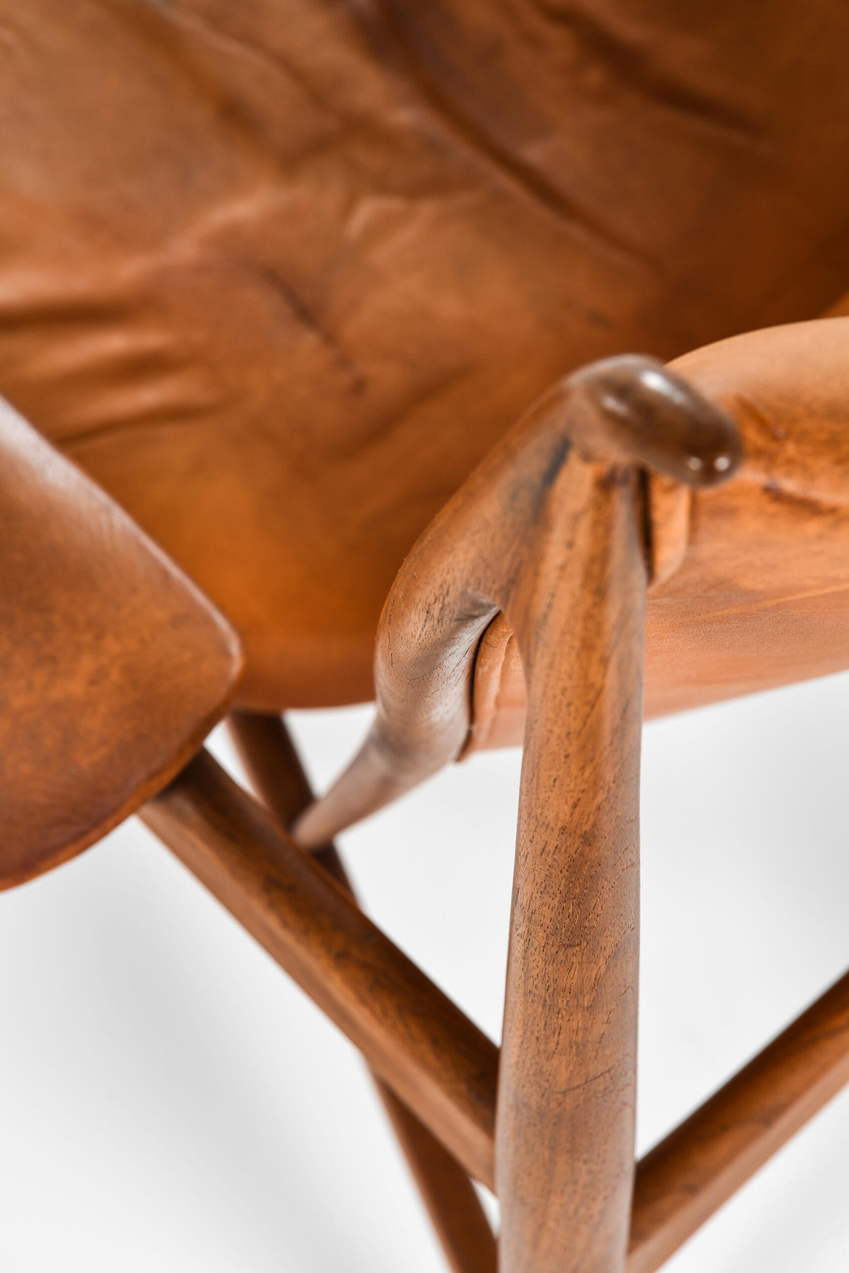 Finn Juhl Chieftain Easy Chair Produced by Cabinetmaker Niels Vodder 10