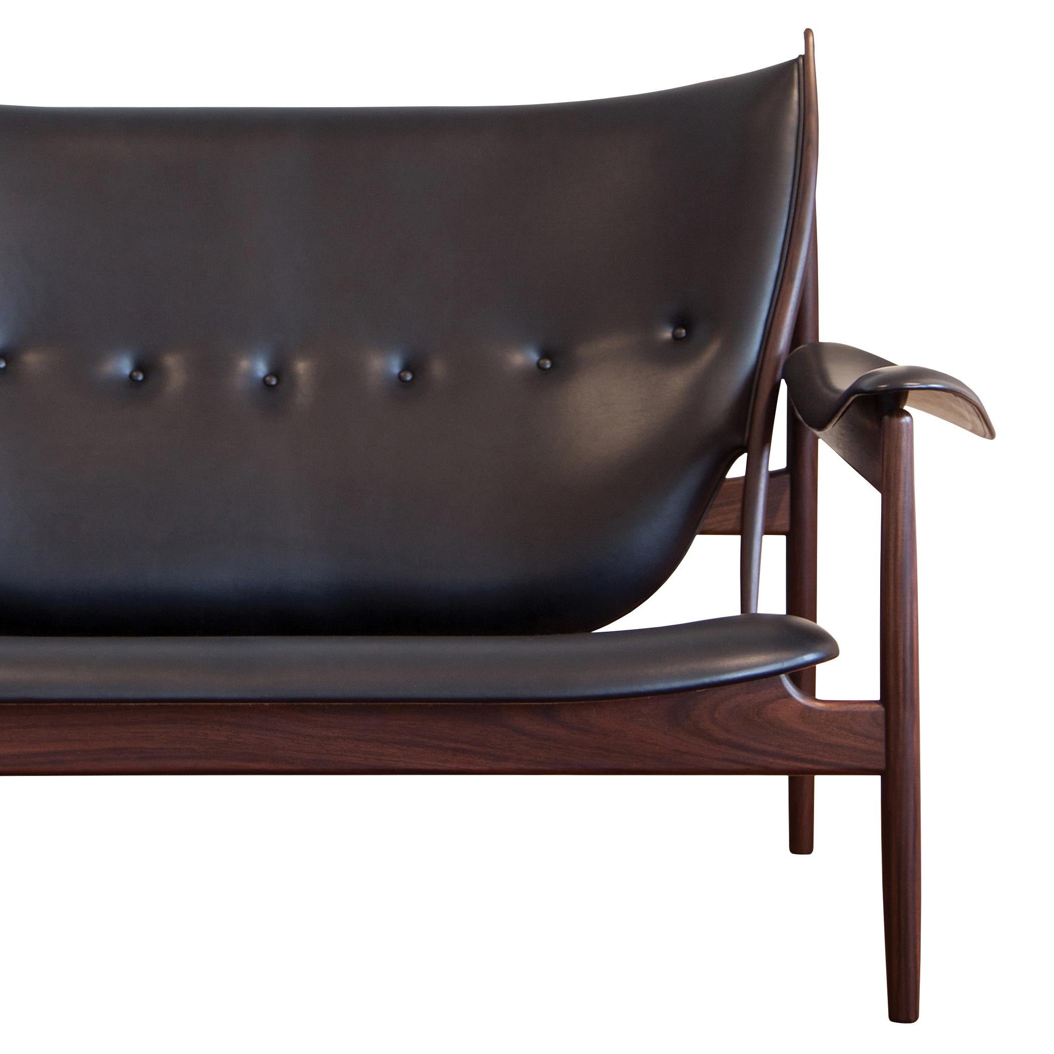 Danish Finn Juhl Chieftain Sofa Couch Wood and Leather