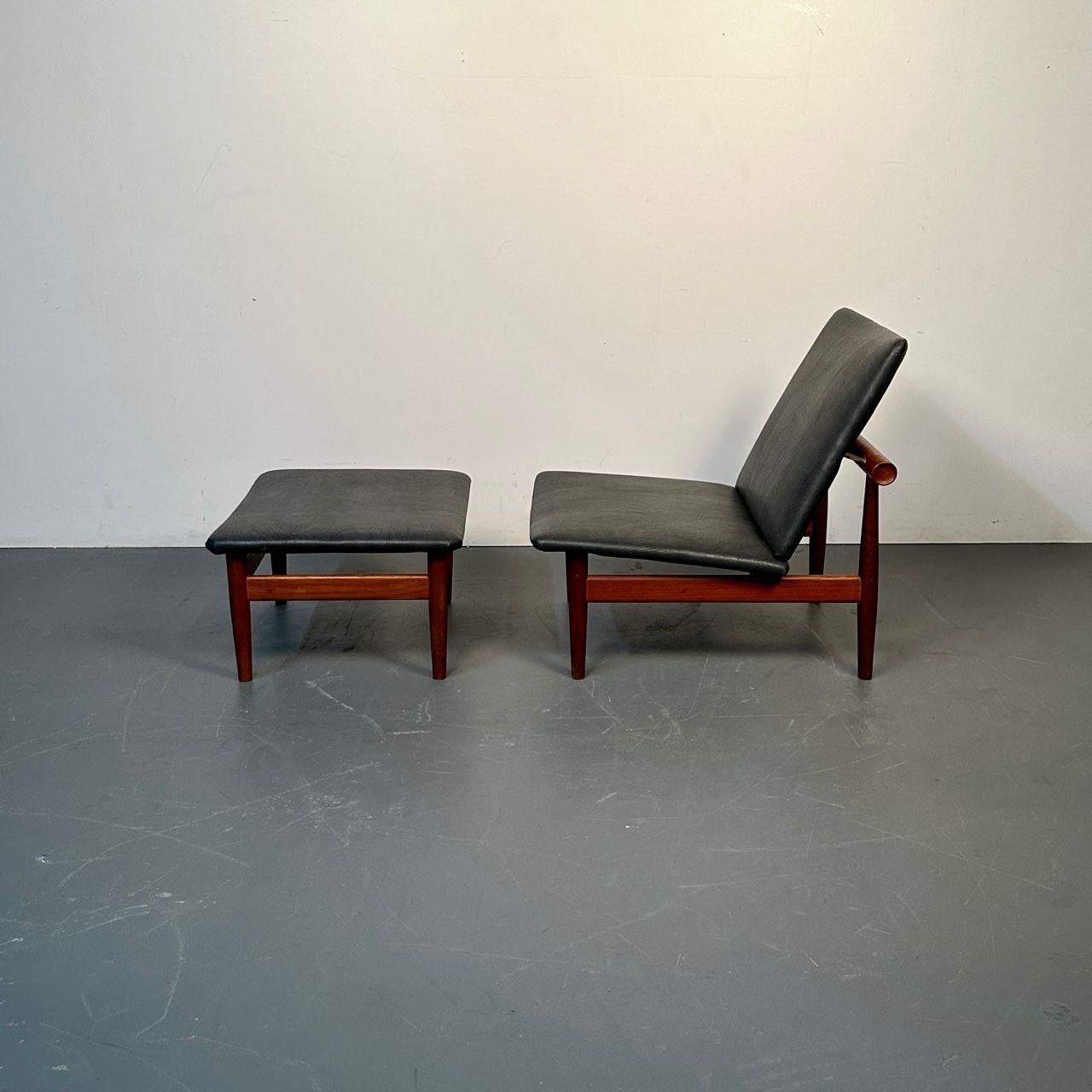Teak Finn Juhl Danish Mid-Century Modern Japan Lounge Chair and Ottoman, Daverkosen For Sale