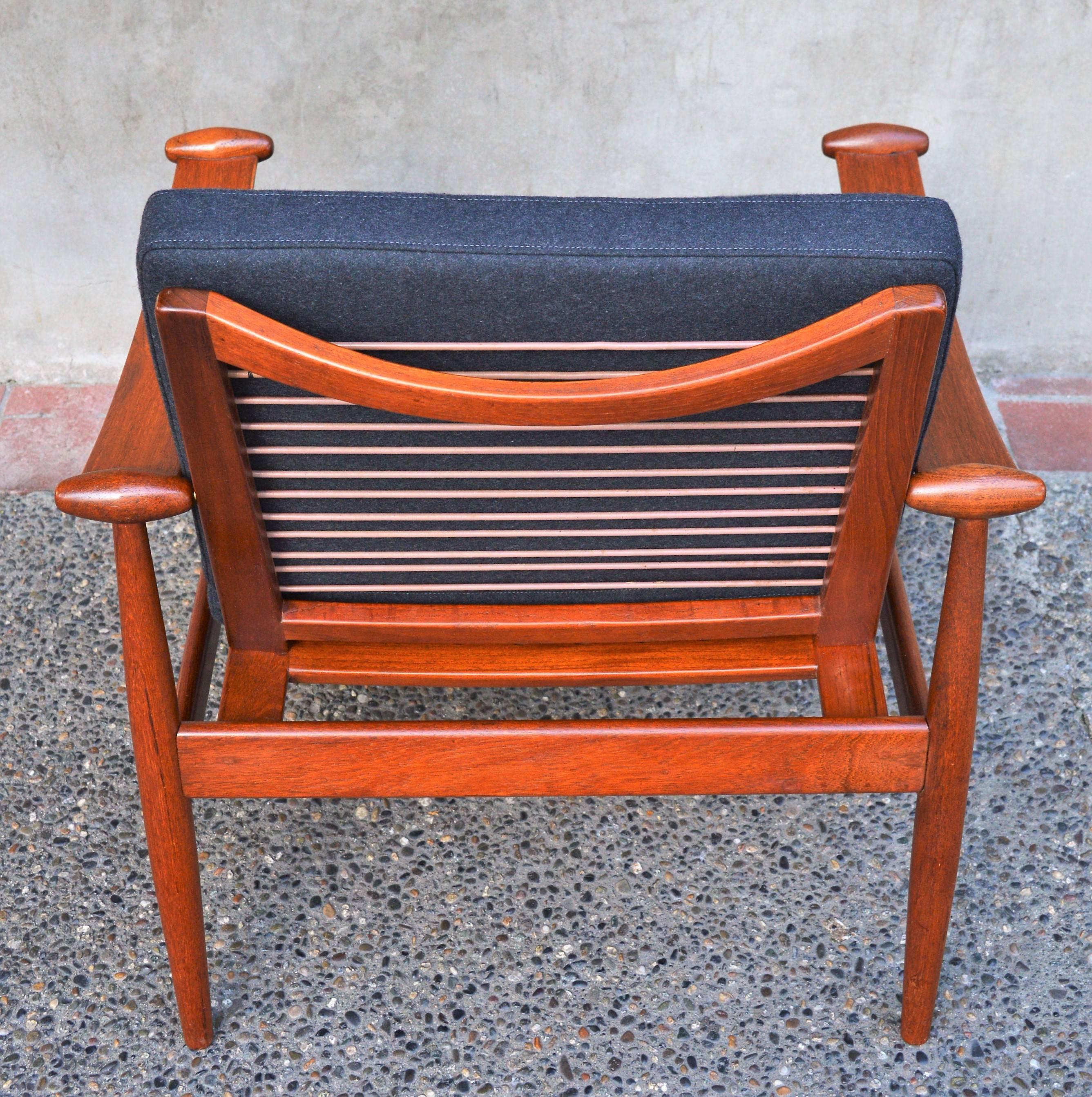 Mid-20th Century Finn Juhl Danish Modern Teak Restored Spade Lounge Chair, Charcoal Wool