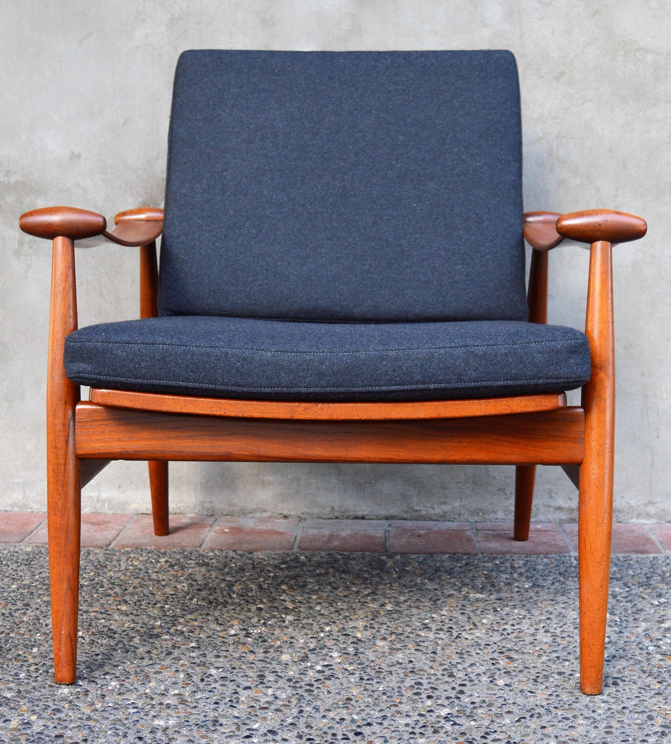 Finn Juhl Danish Modern Teak Restored Spade Lounge Chair, Charcoal Wool 1