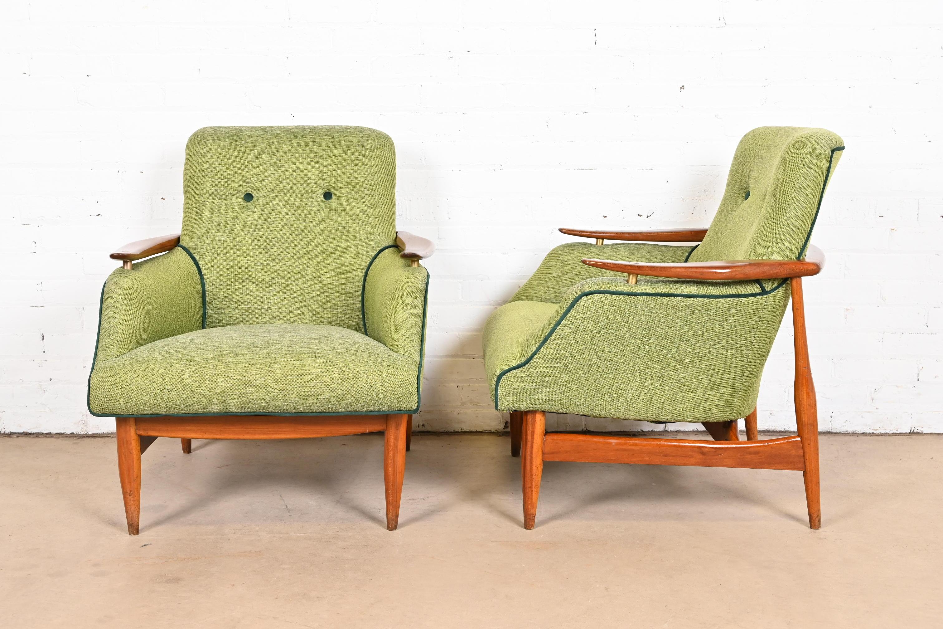 Finn Juhl Danish Modern Upholstered Teak Lounge Chairs, Pair For Sale 3