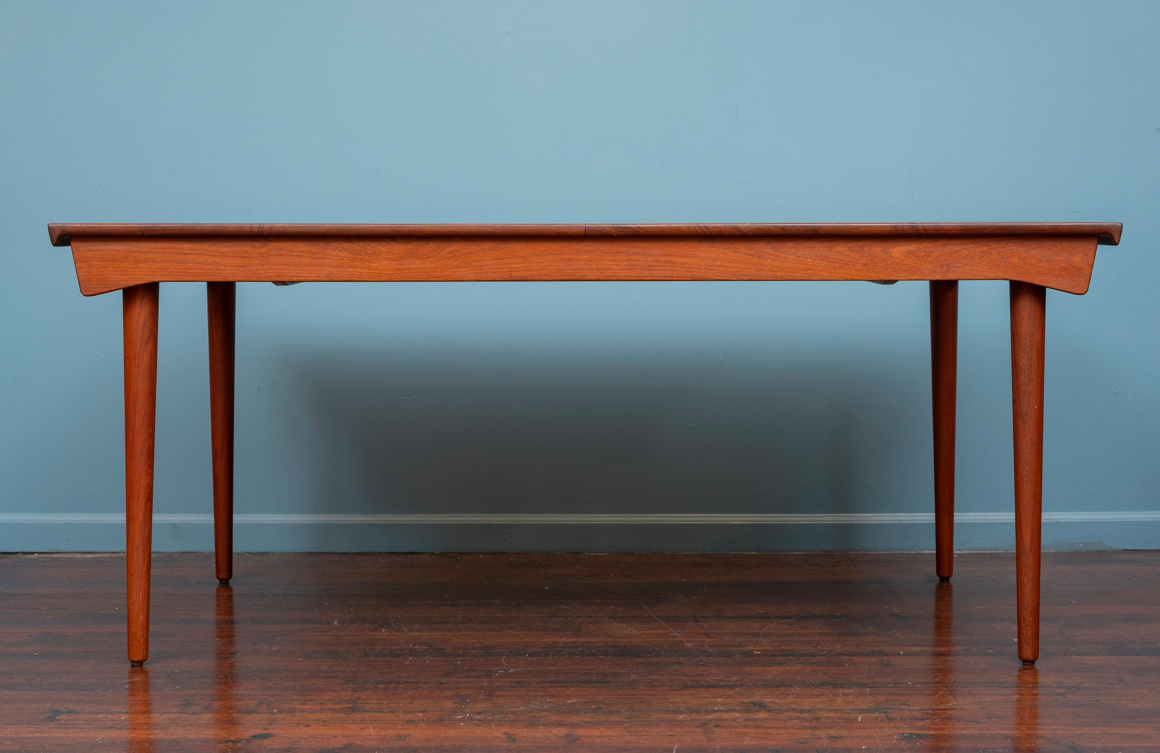 Finn Juhl Dining Table for France & Son In Good Condition For Sale In San Francisco, CA