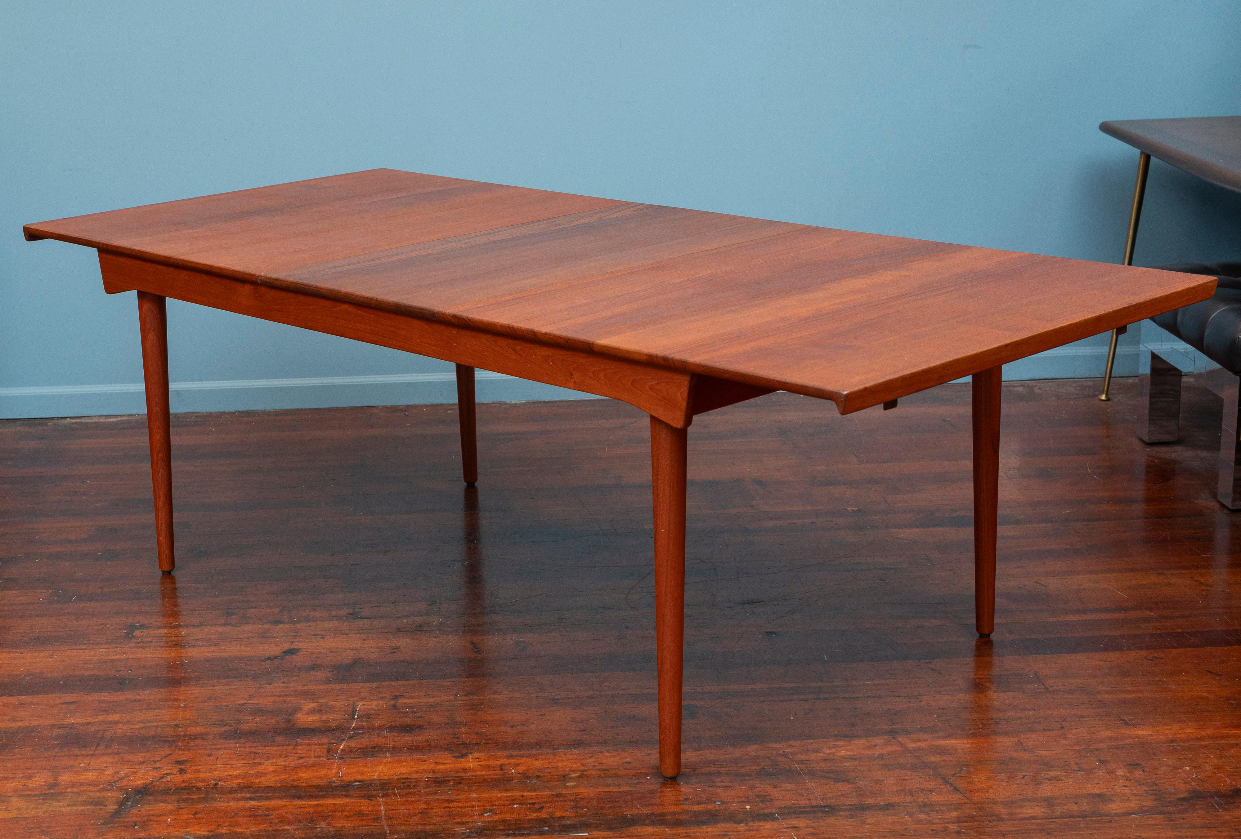 Finn Juhl Dining Table for France & Son For Sale 2