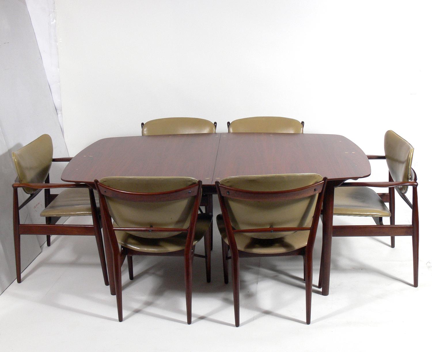 Finn Juhl Dining Table In Good Condition In Atlanta, GA
