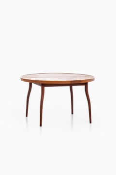 Finn Juhl Dining Table Model NV-56 by Niels Vodder in Denmark