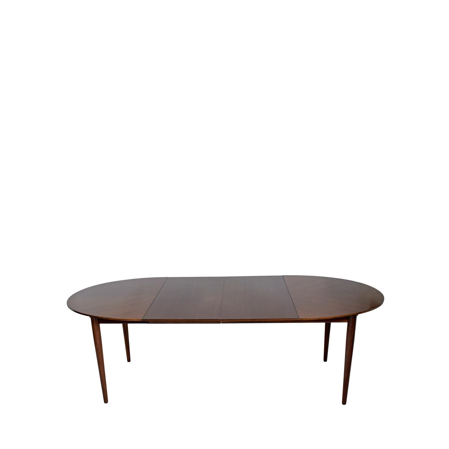 Oval dining table with two leaves walnut design by Finn Juhl Baker metal tag
total with 94
