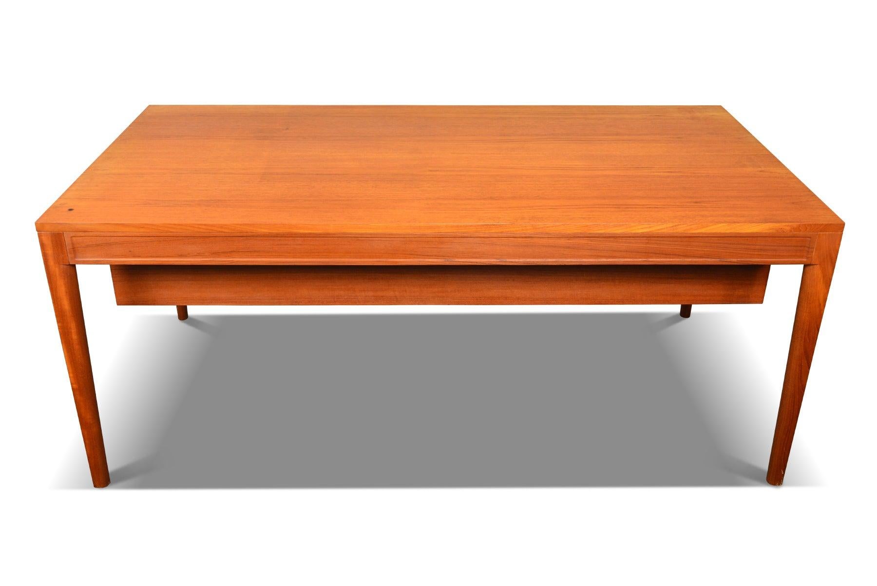 Finn Juhl Diplomat Executive Desk in Teak 3