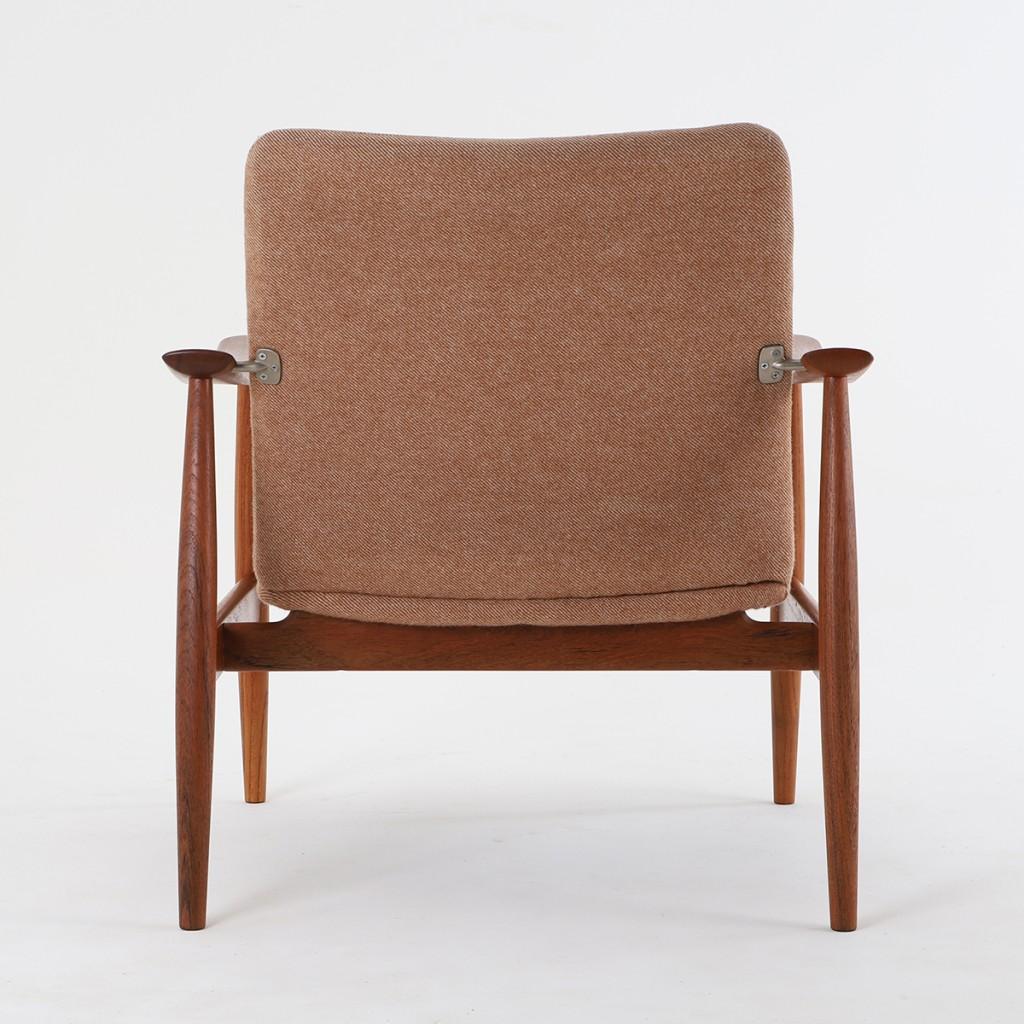 Danish Finn Juhl / Easy chair. FD-138 / France & Son For Sale