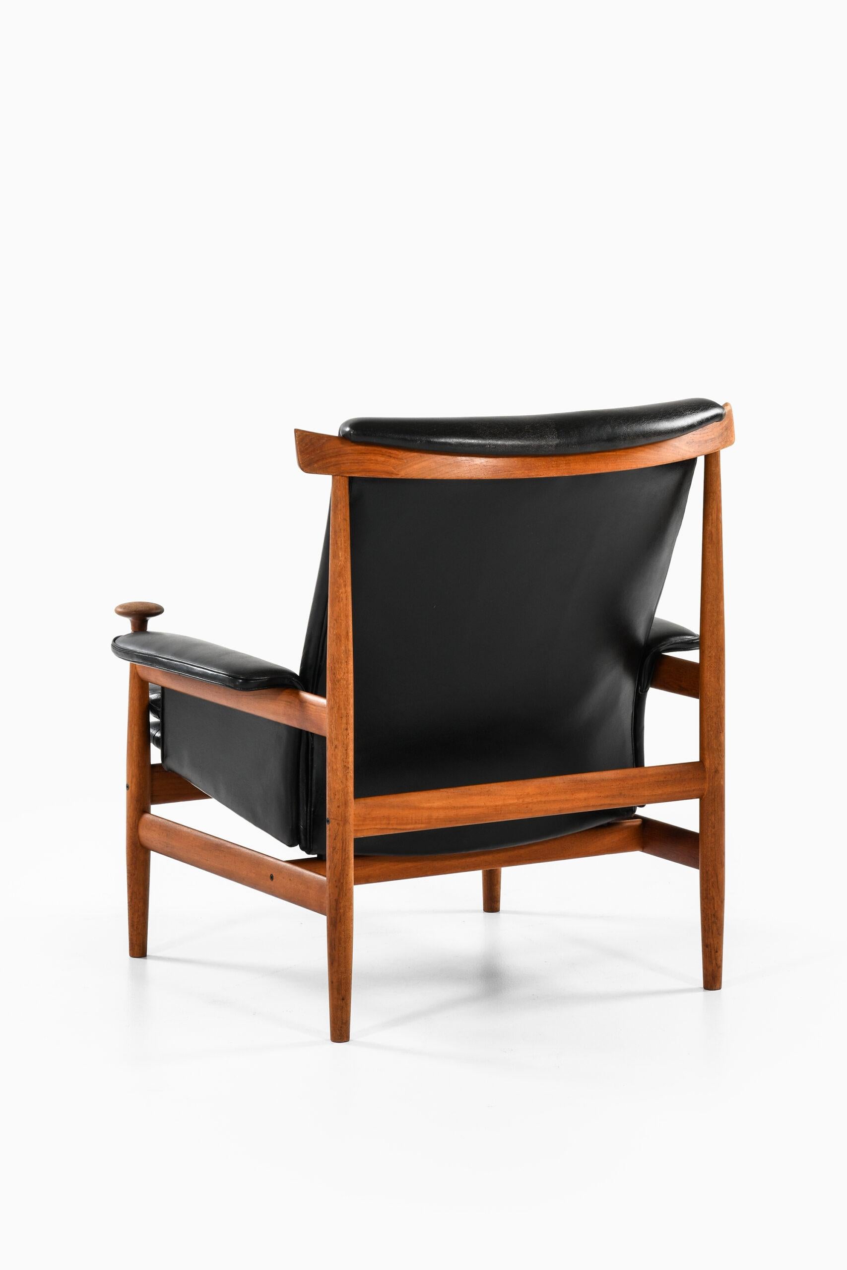 Mid-20th Century Finn Juhl Easy Chair Model Bwana Produced by France & Daverkosen For Sale