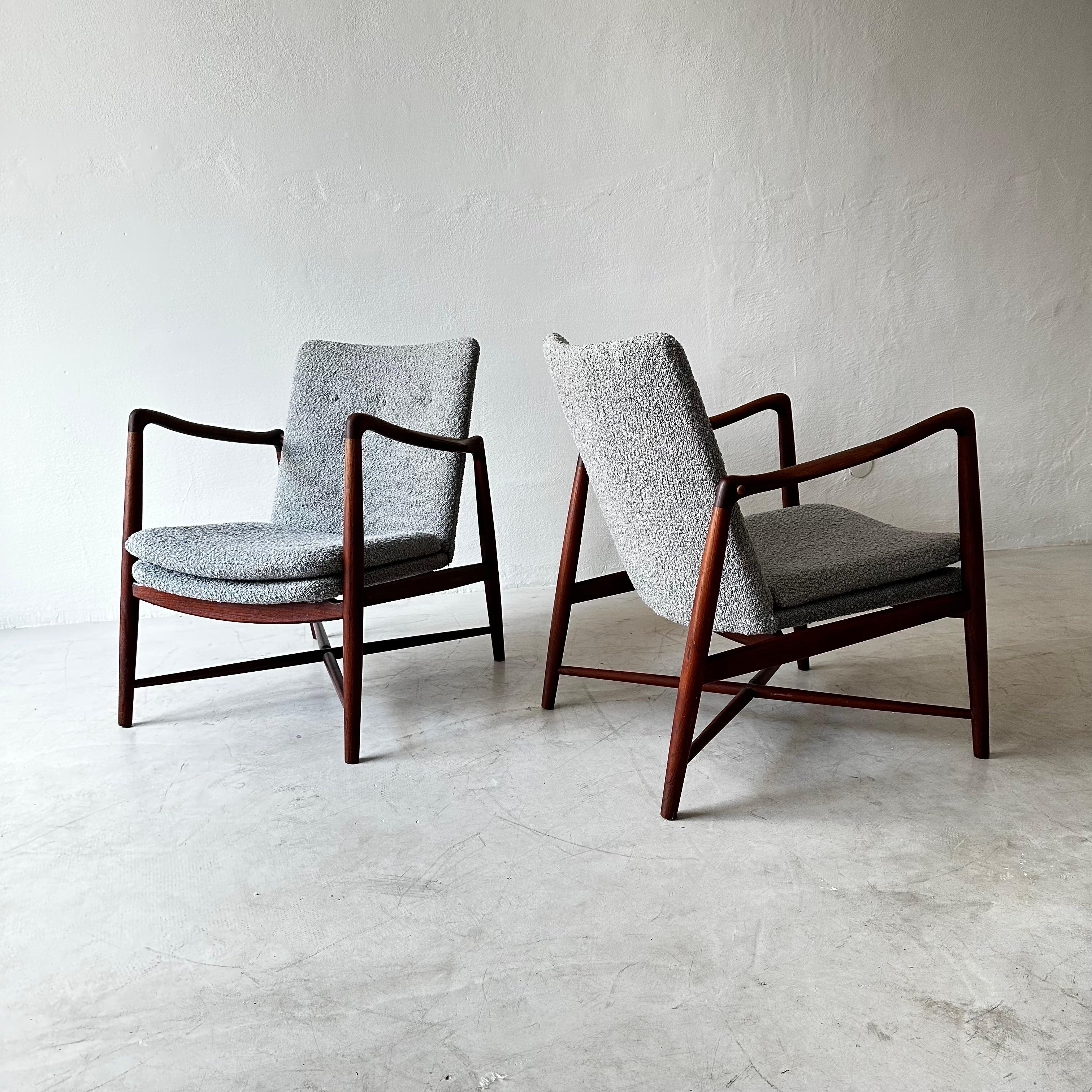 Mid-20th Century Finn Juhl Easy Chairs Model BO59 by Bovirke in Denmark For Sale