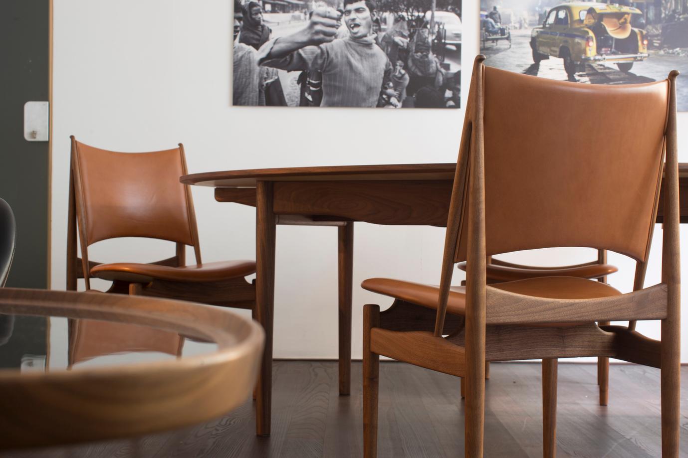 Finn Juhl Egypetian Chair in Wood and Fabric 6