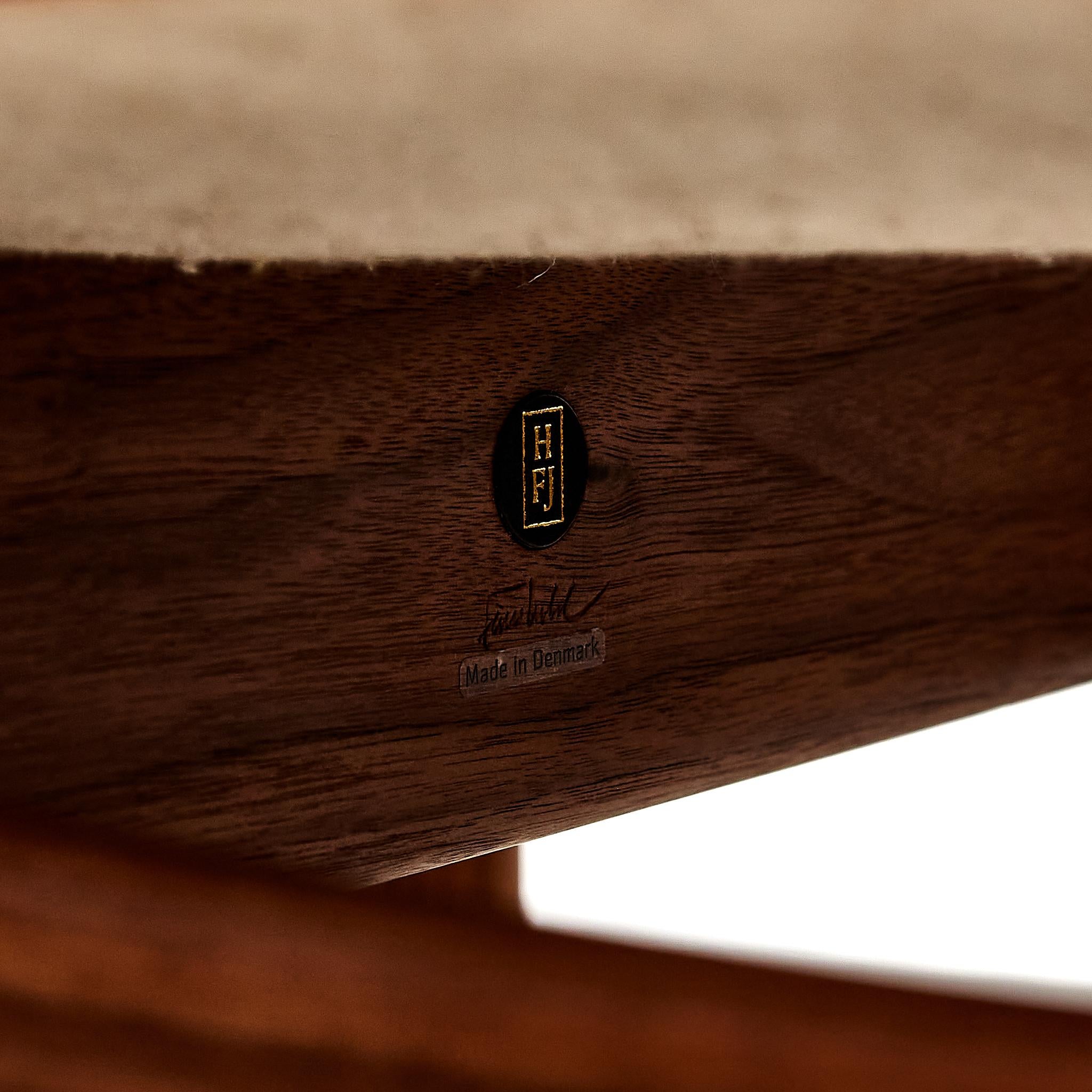 Sedia egiziana Finn Juhls in legno di noce e pelle rosso scuro in vendita 7