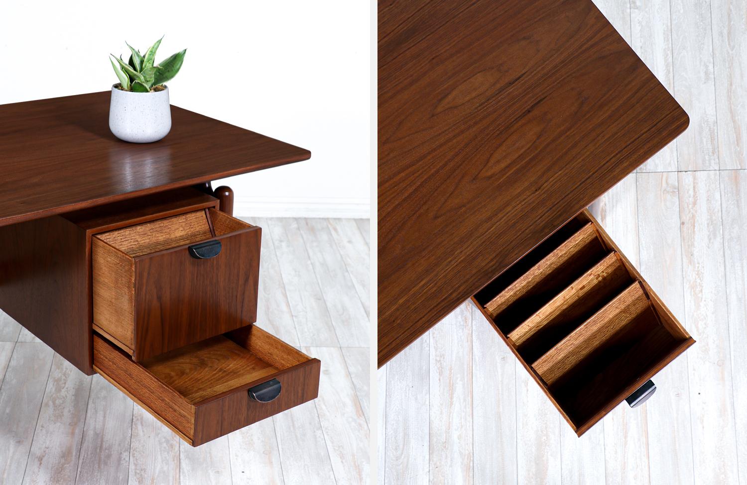 Finn Juhl Executive Walnut Desk with Original Caning for Baker Furniture 4