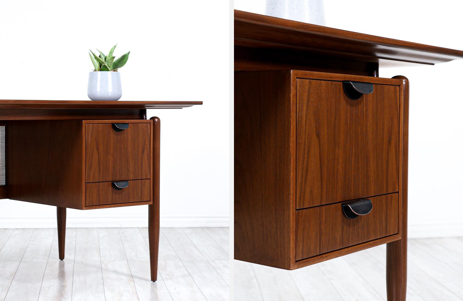 Finn Juhl Executive Walnut Desk with Original Caning for Baker Furniture 5