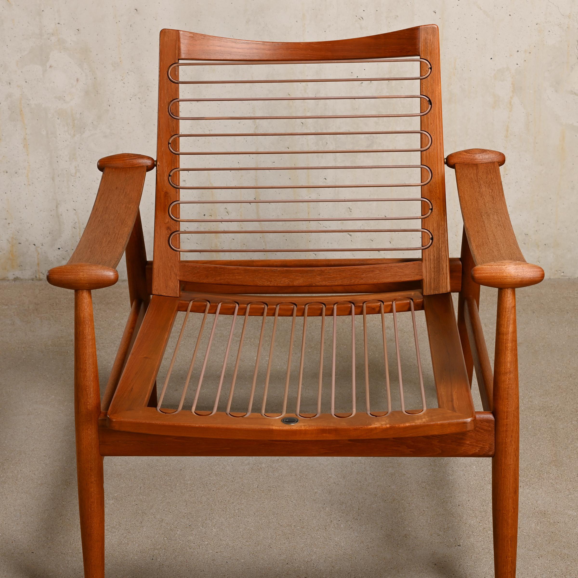 Finn Juhl FD-133 Easy Chair in Teak and Cognac Leather for France & Daverkosen For Sale 11