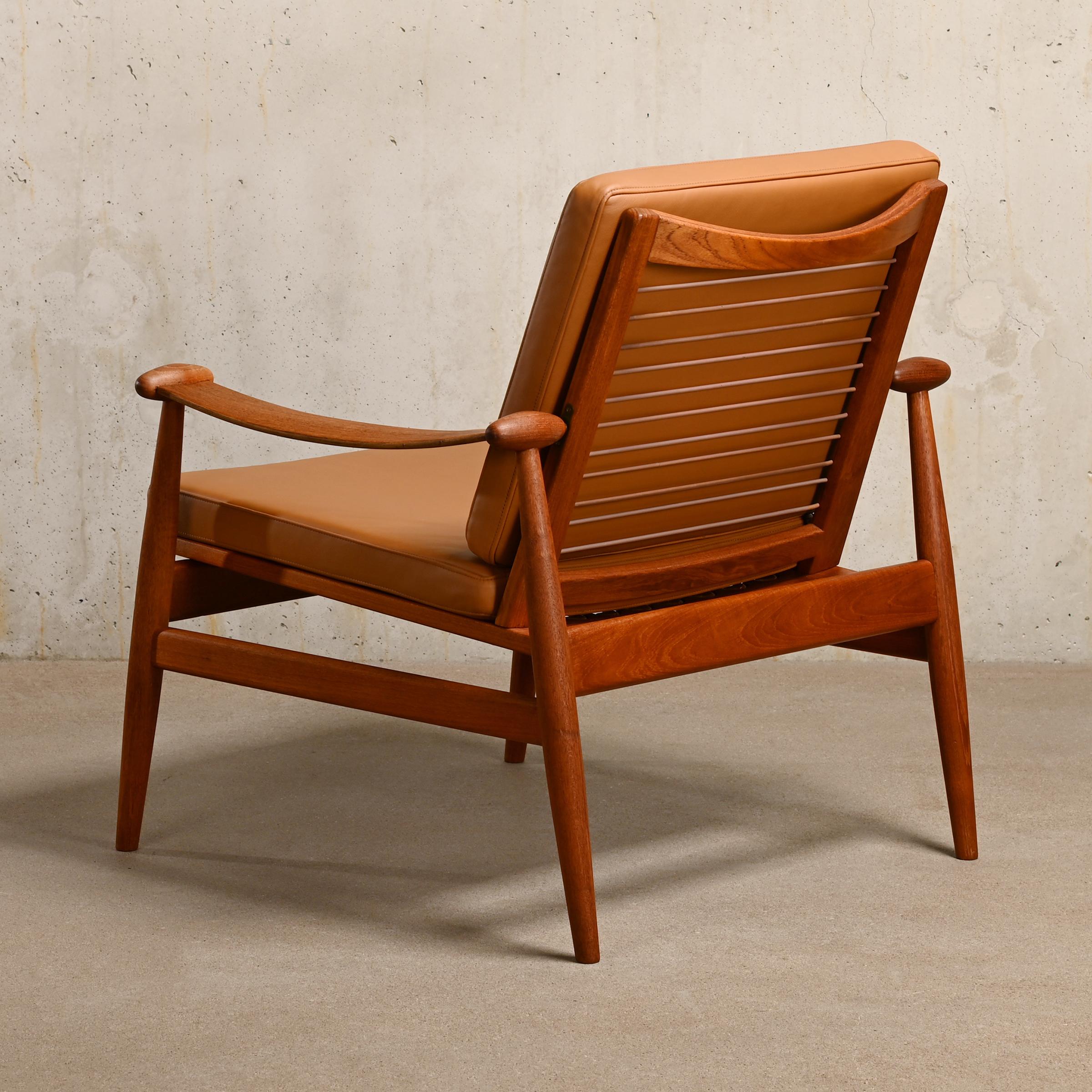 Mid-20th Century Finn Juhl FD-133 Easy Chair in Teak and Cognac Leather for France & Daverkosen For Sale