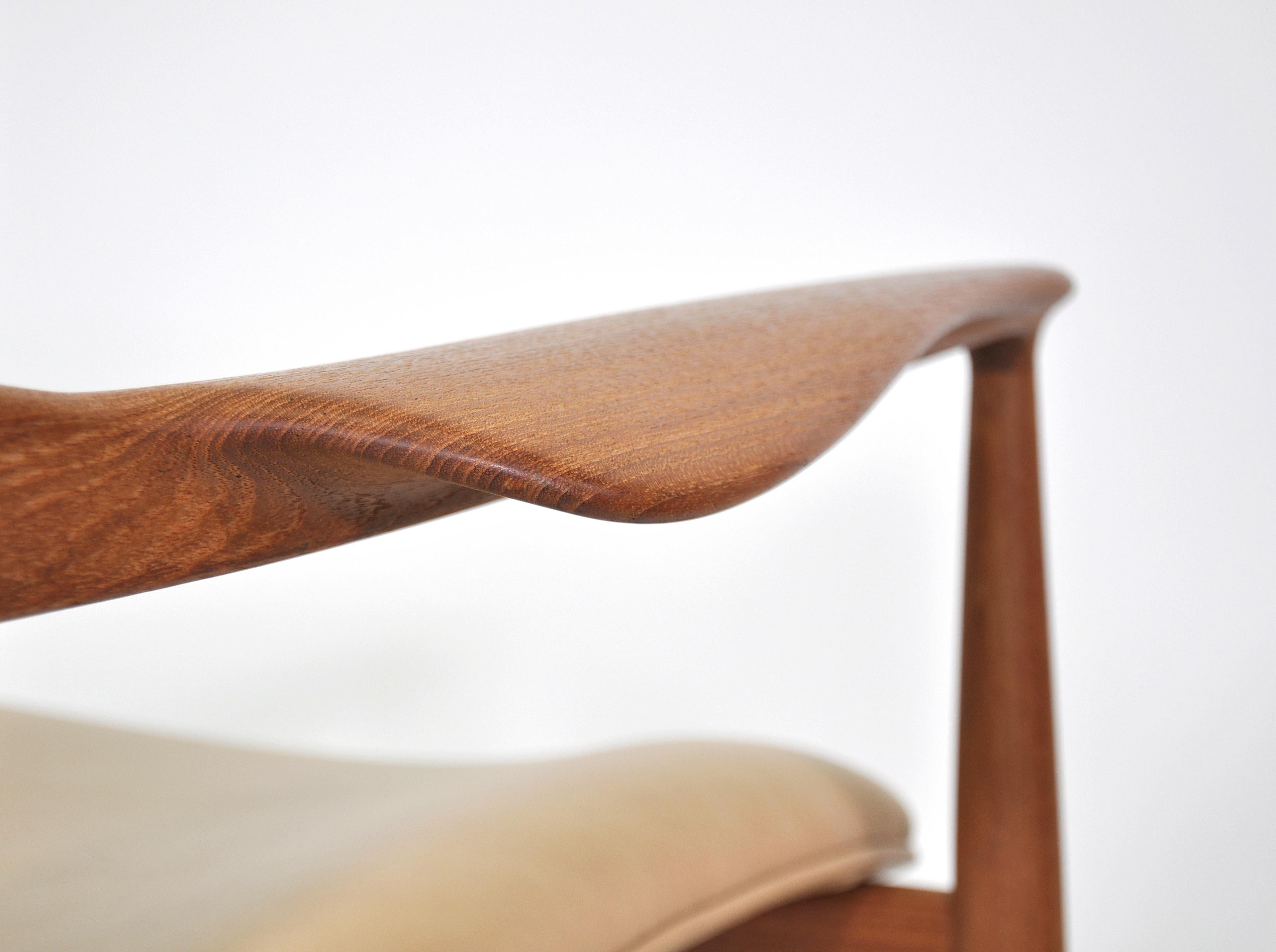 Finn Juhl FD 136 Tan Leather and Teak Lounge Chair 6