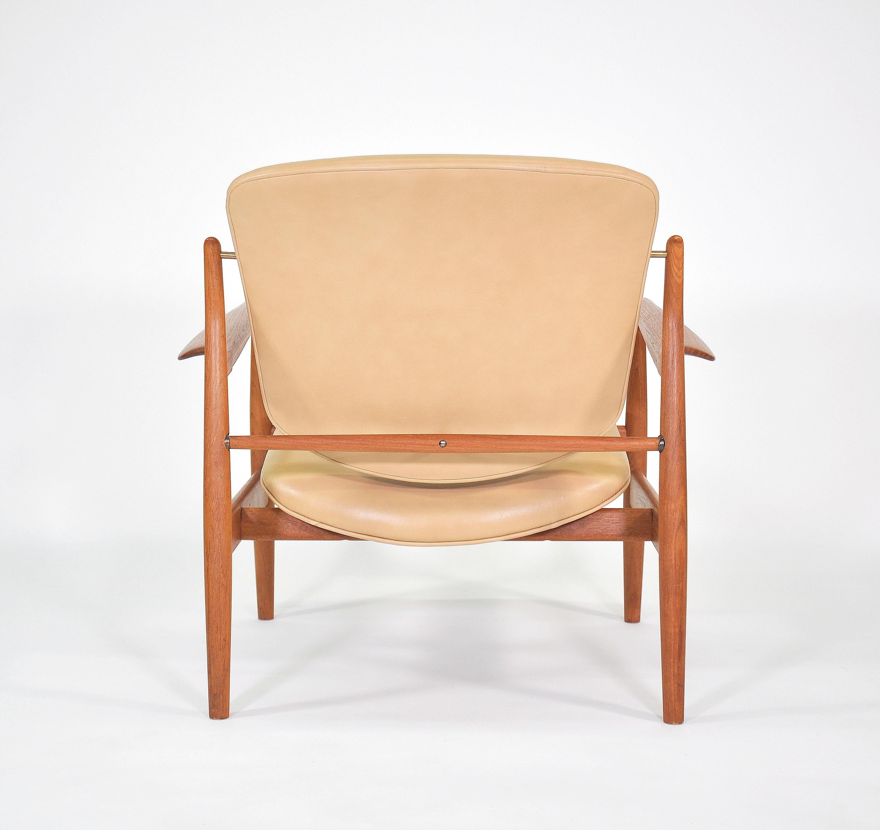 Danish Finn Juhl FD 136 Tan Leather and Teak Lounge Chair