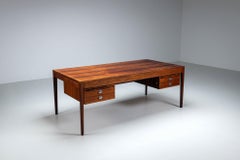 Finn Juhl FD-951 Escritorio "Diplomático" de palisandro France & Son Dinamarca 1960