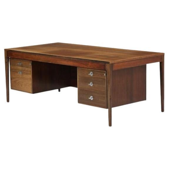 Finn Juhl 'FD-951 Diplomat' Desk With Five Drawers in Rosewood and Brass