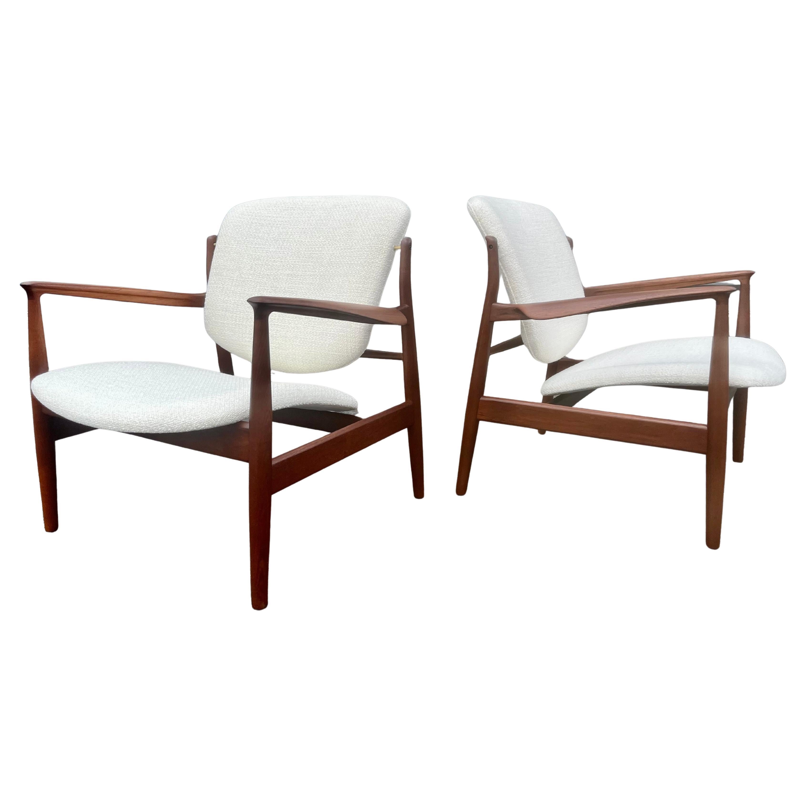 Finn Juhl "FD141" Teak Lounge Chairs for France & Daverkosen Denmark