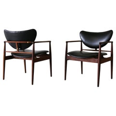 Finn Juhl for Baker 400 1/2 pair of chairs Walnut and Leather no. 48