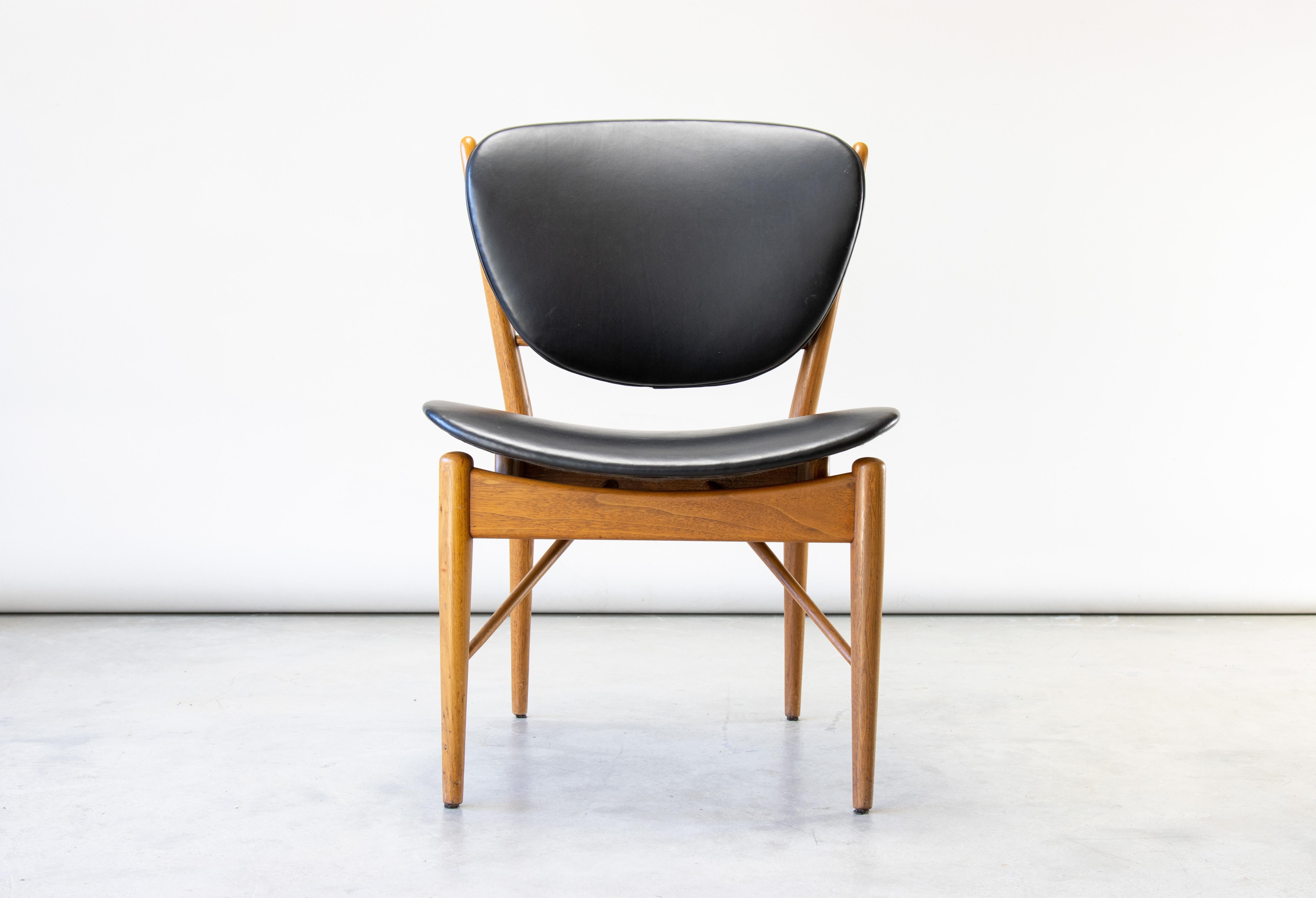 Finn Juhl for Baker 51 Chair Walnut and Vinyl danish mid century modern In Good Condition For Sale In Virginia Beach, VA