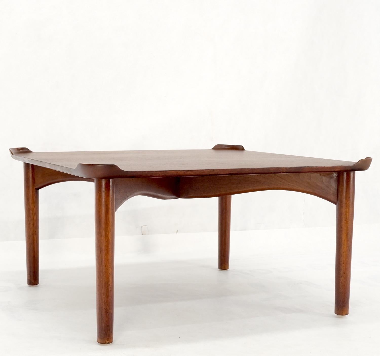 Finn Juhl for Baker Square Walnut Mid-Century Modern Coffee Table For Sale 6