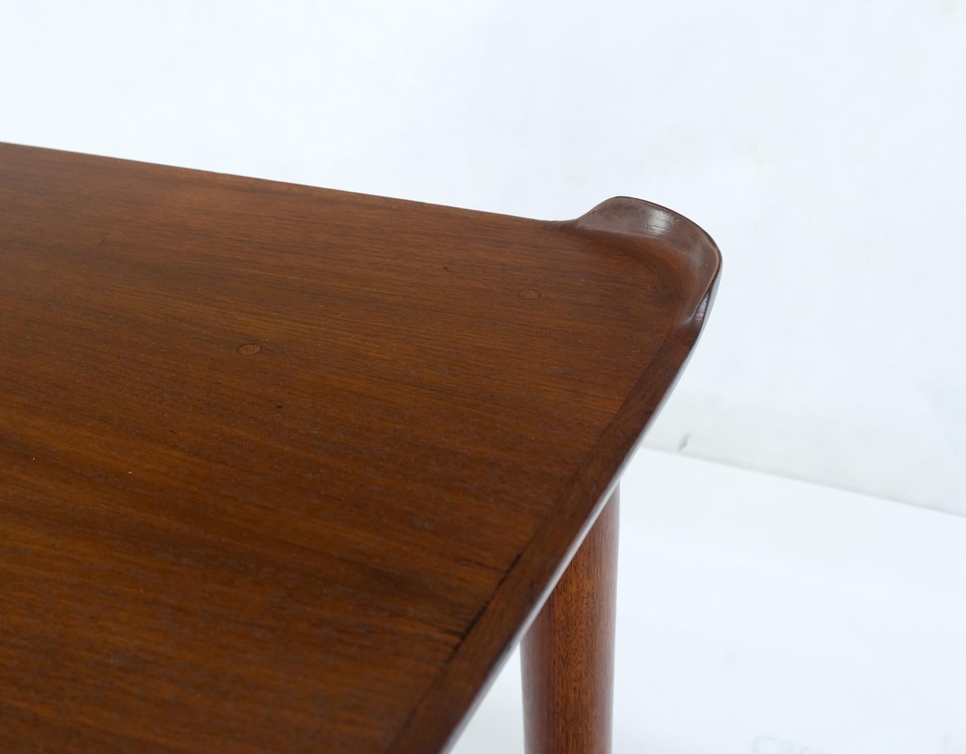 Finn Juhl for Baker Square Walnut Mid-Century Modern Coffee Table In Good Condition For Sale In Rockaway, NJ