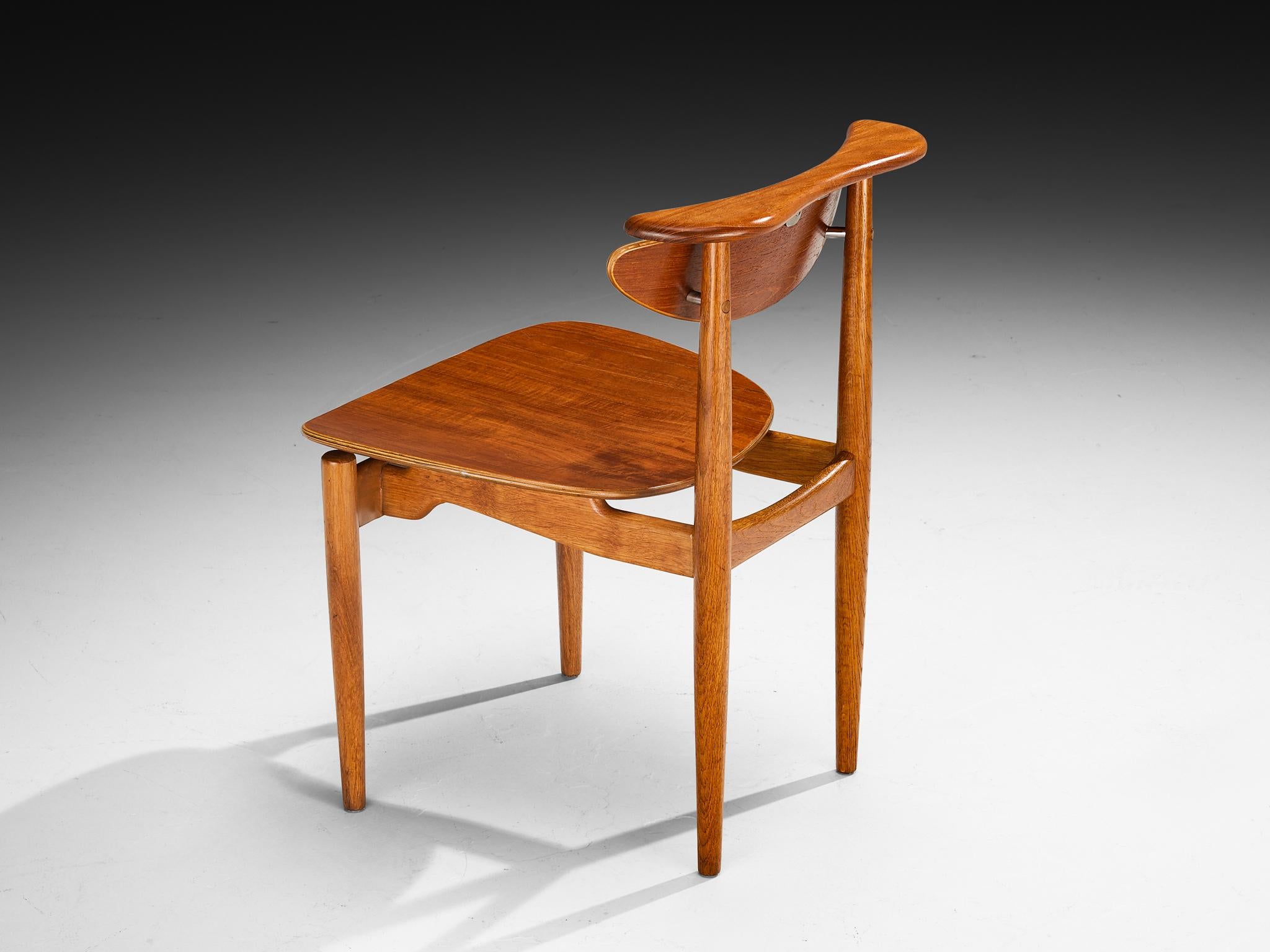 Finn Juhl pour Bovirke « Reading Chairs » en teck en vente 4