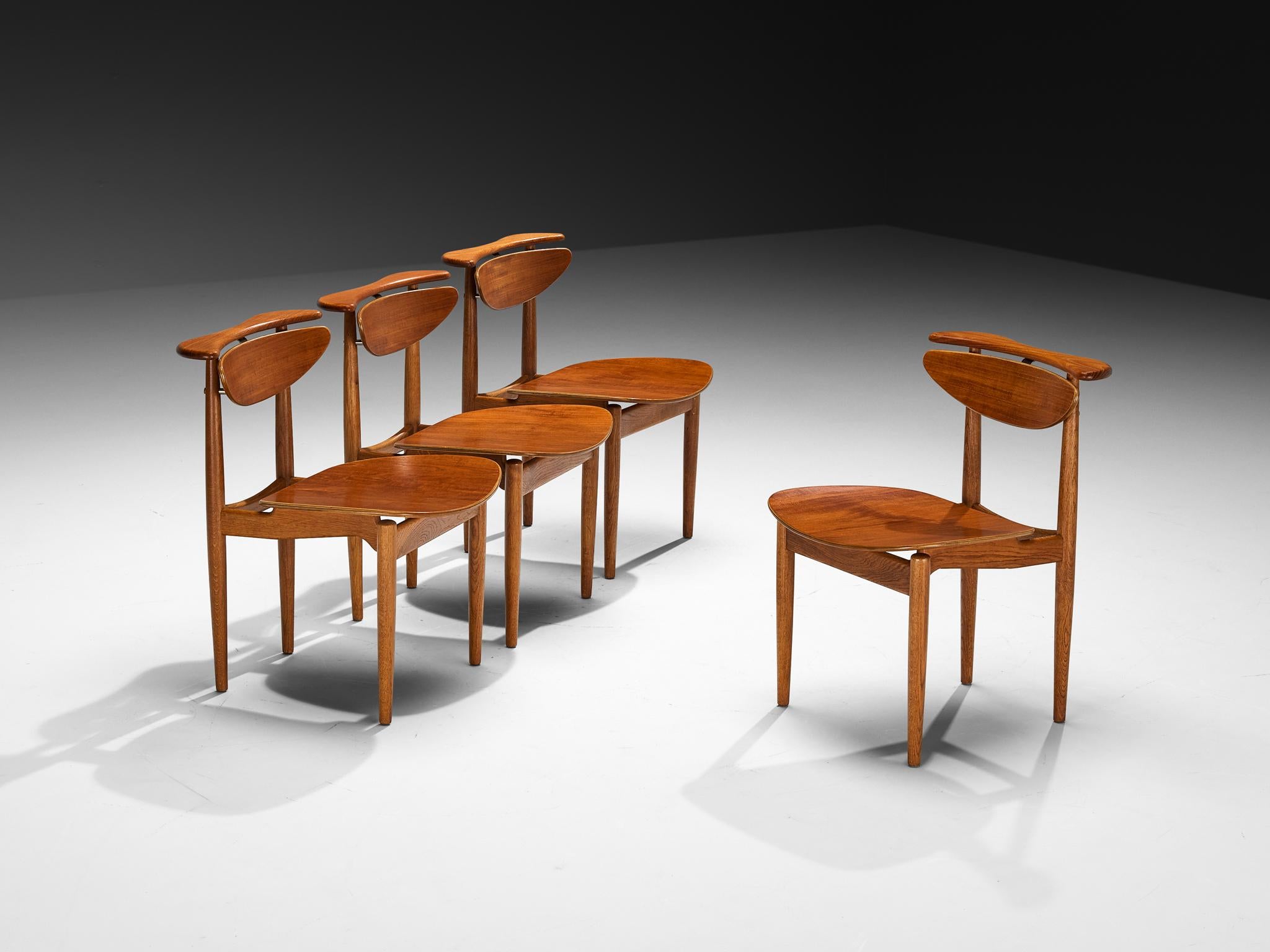 Finn Juhls pour Bovirke, chaises de salle à manger 'Reading', chêne, teck, métal, Danemark, 1953

En 1953, Finn Juhls a conçu cette 