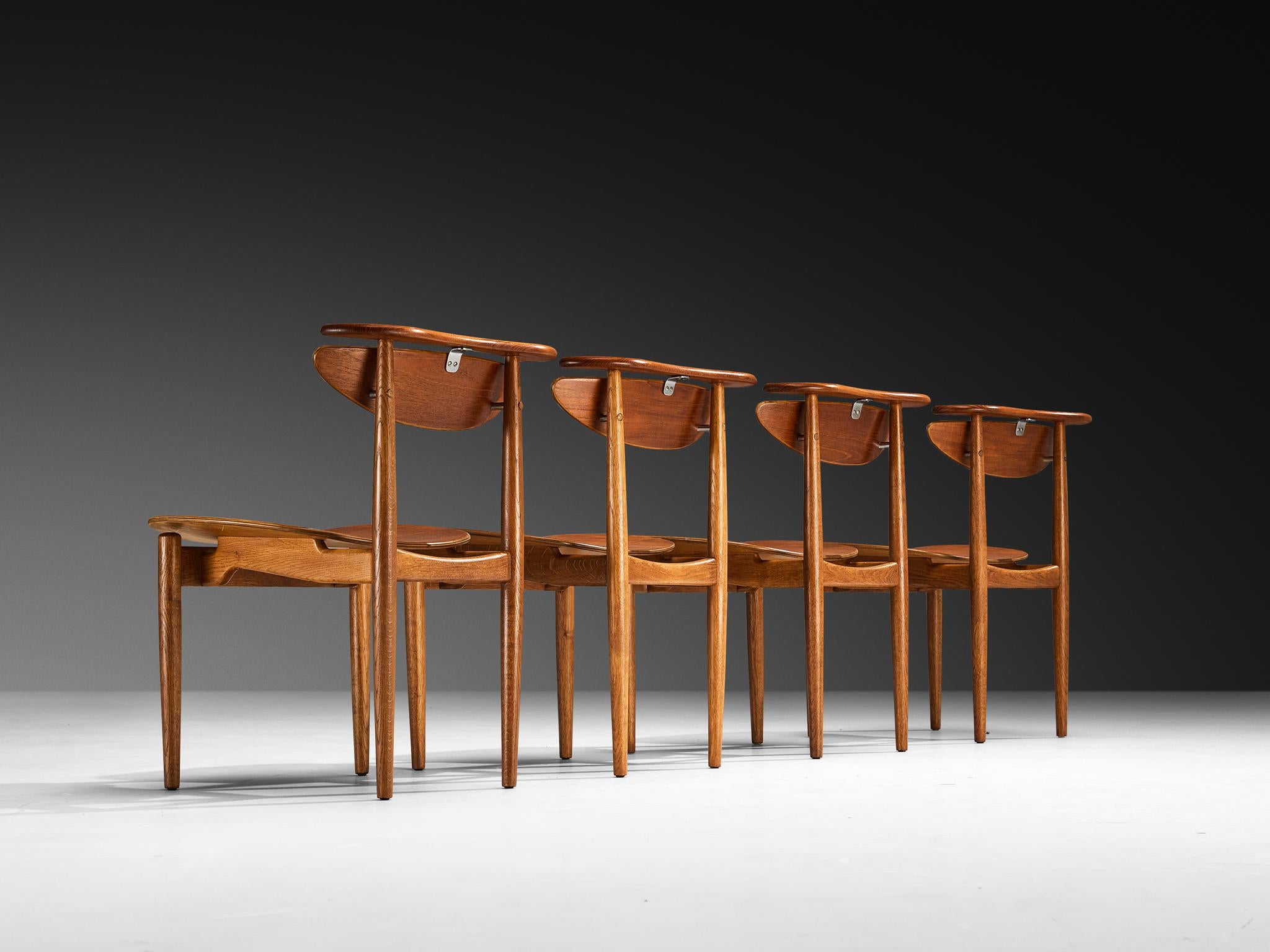 Milieu du XXe siècle Finn Juhl pour Bovirke « Reading Chairs » en teck en vente