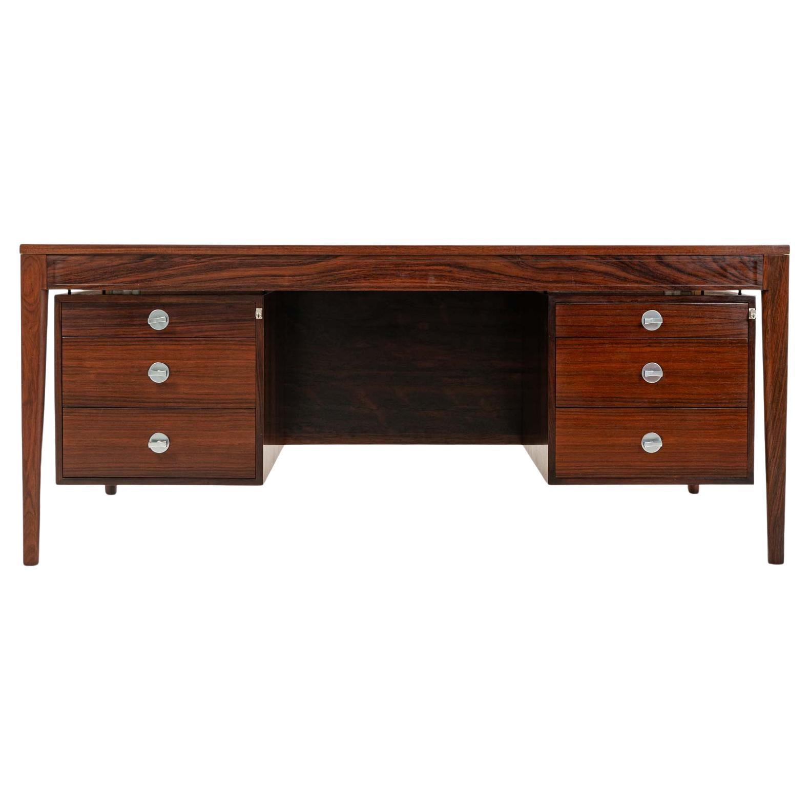 1960s Finn Juhl Diplomat Series Desk with 6 drawers in Rosewood