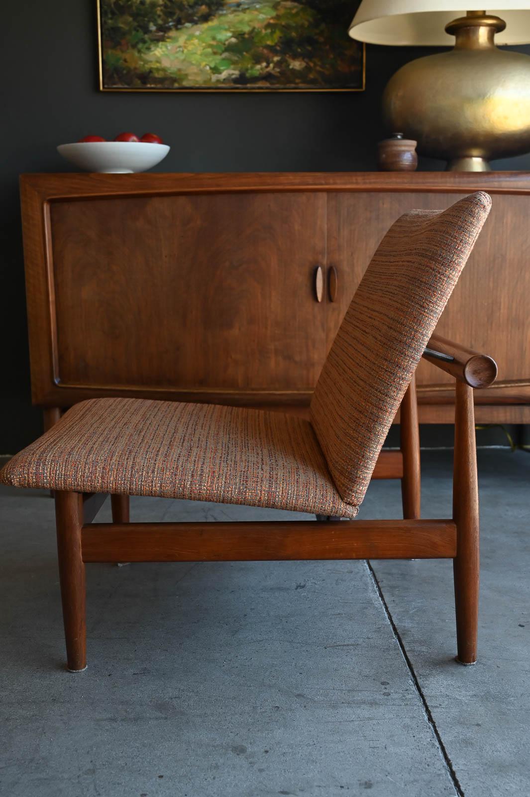 Finn Juhl for France and Daverkosen  Model 137 'Japan' Chair, 1955 In Good Condition For Sale In Costa Mesa, CA