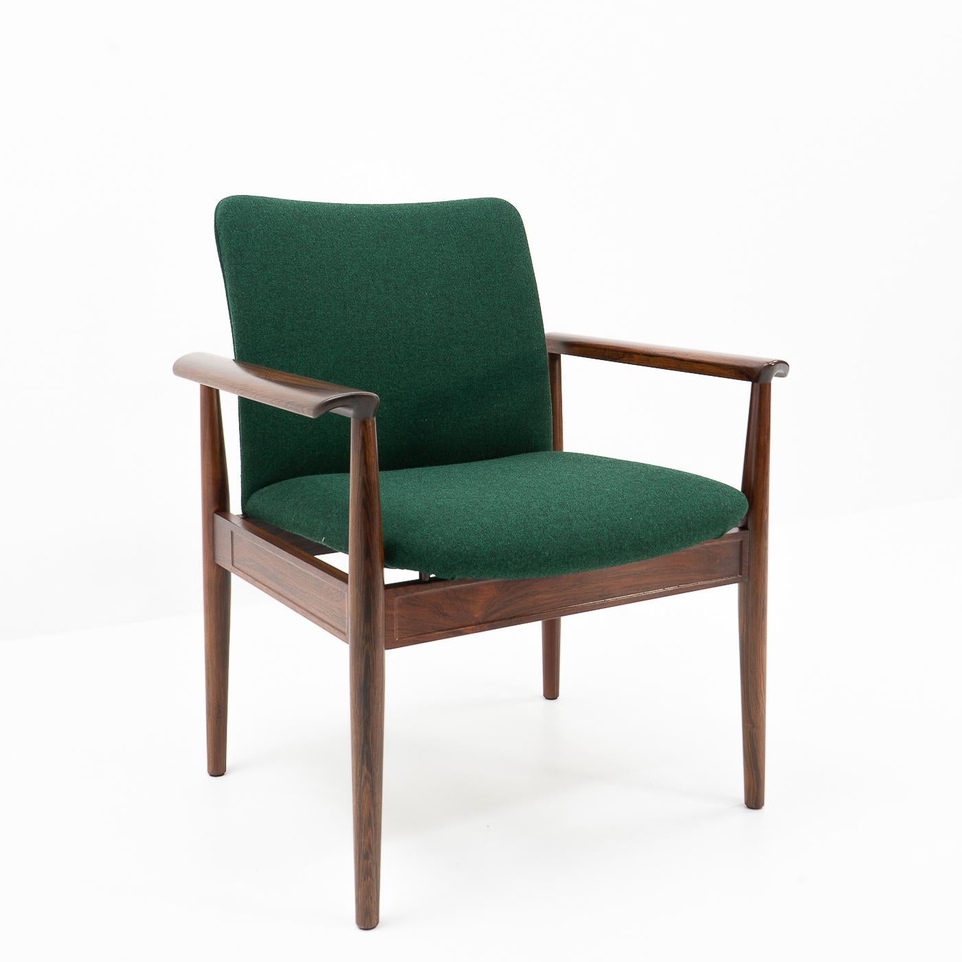 Mid-Century Modern Finn Juhl for France and Son, Diplomat Armchair in Rosewood, 1950s For Sale
