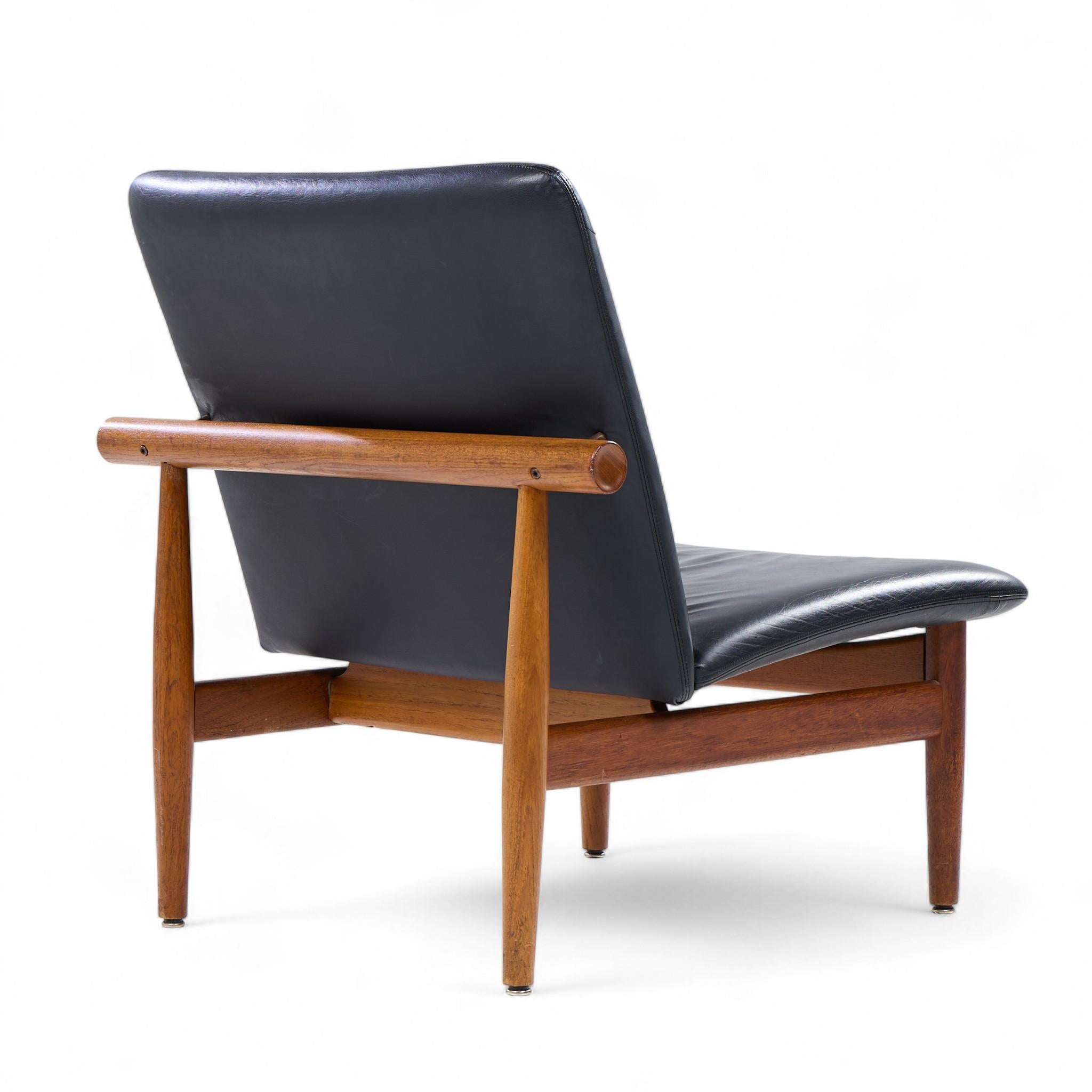 Finn Juhls per France and Sons FD137 Sedie da salotto giapponesi in teak - coppia in vendita 3