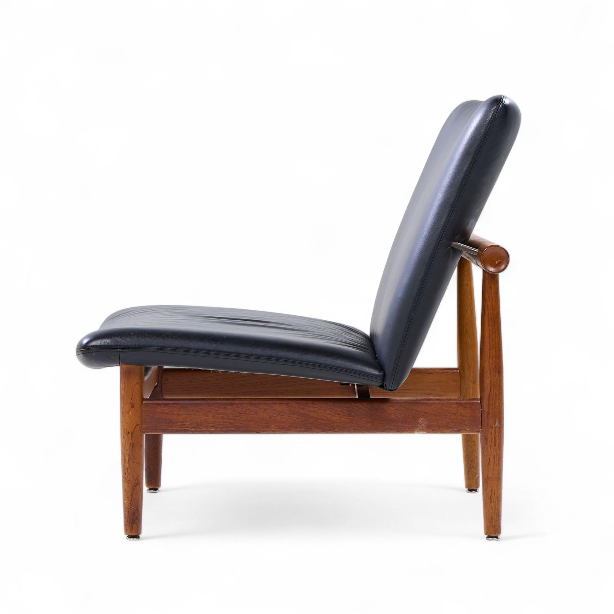Pelle Finn Juhls per France and Sons FD137 Sedie da salotto giapponesi in teak - coppia in vendita