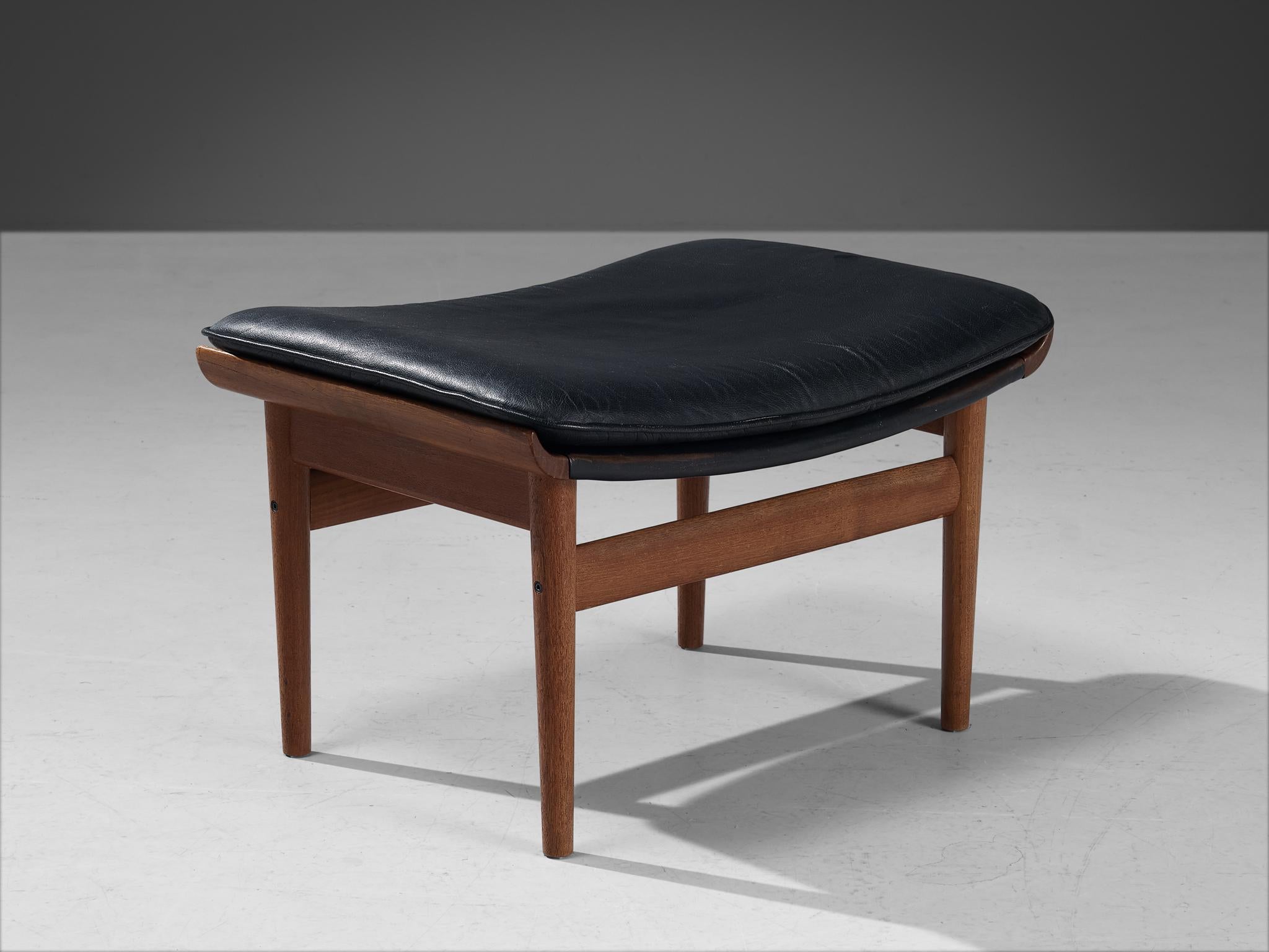 Mid-20th Century Finn Juhl for France & Søn 'Bwana' Ottoman in Teak and Black Leather