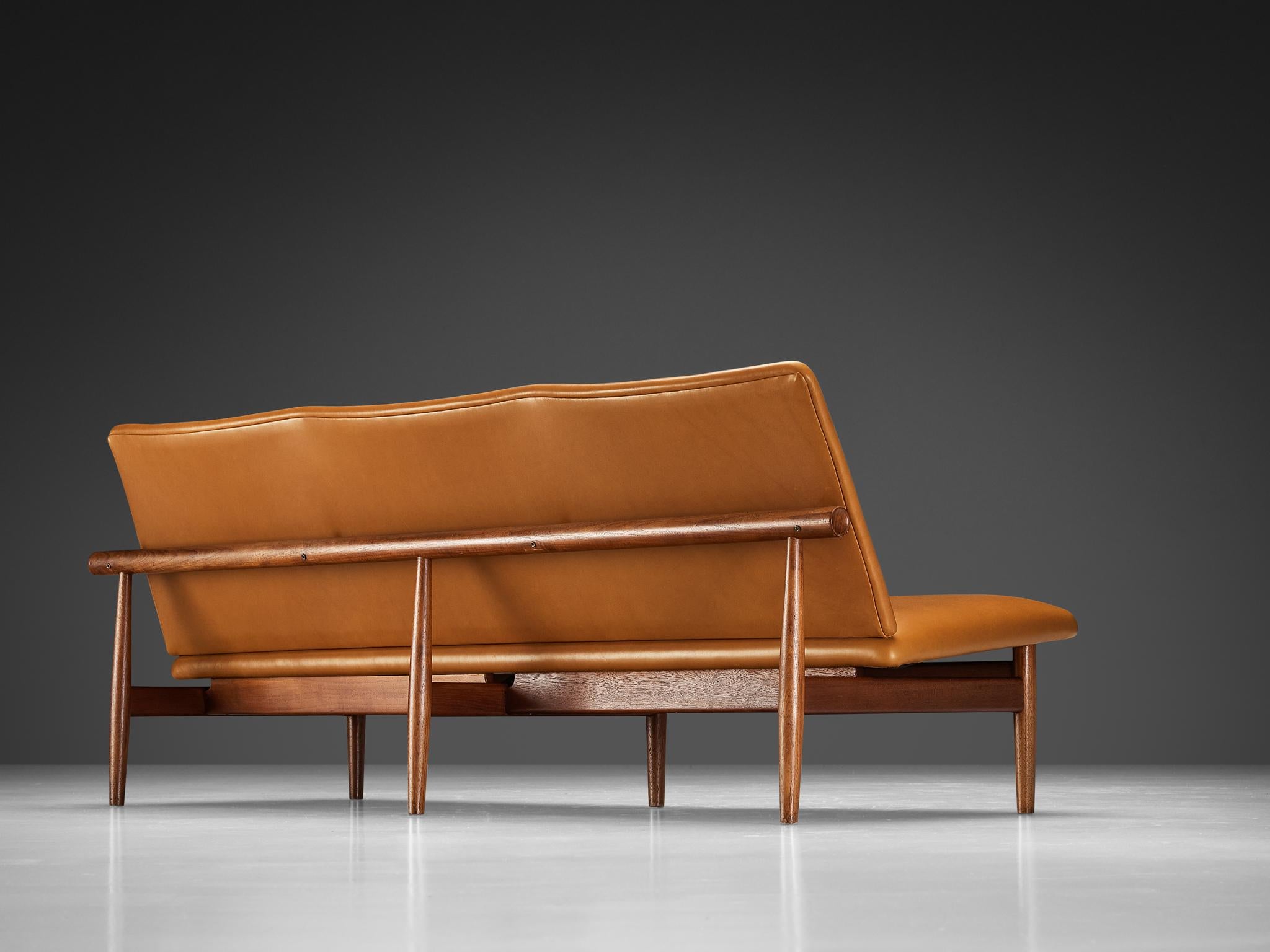Mid-20th Century Finn Juhl for France & Søn ‘Japan’ Sofa in Teak and Cognac Leather  For Sale