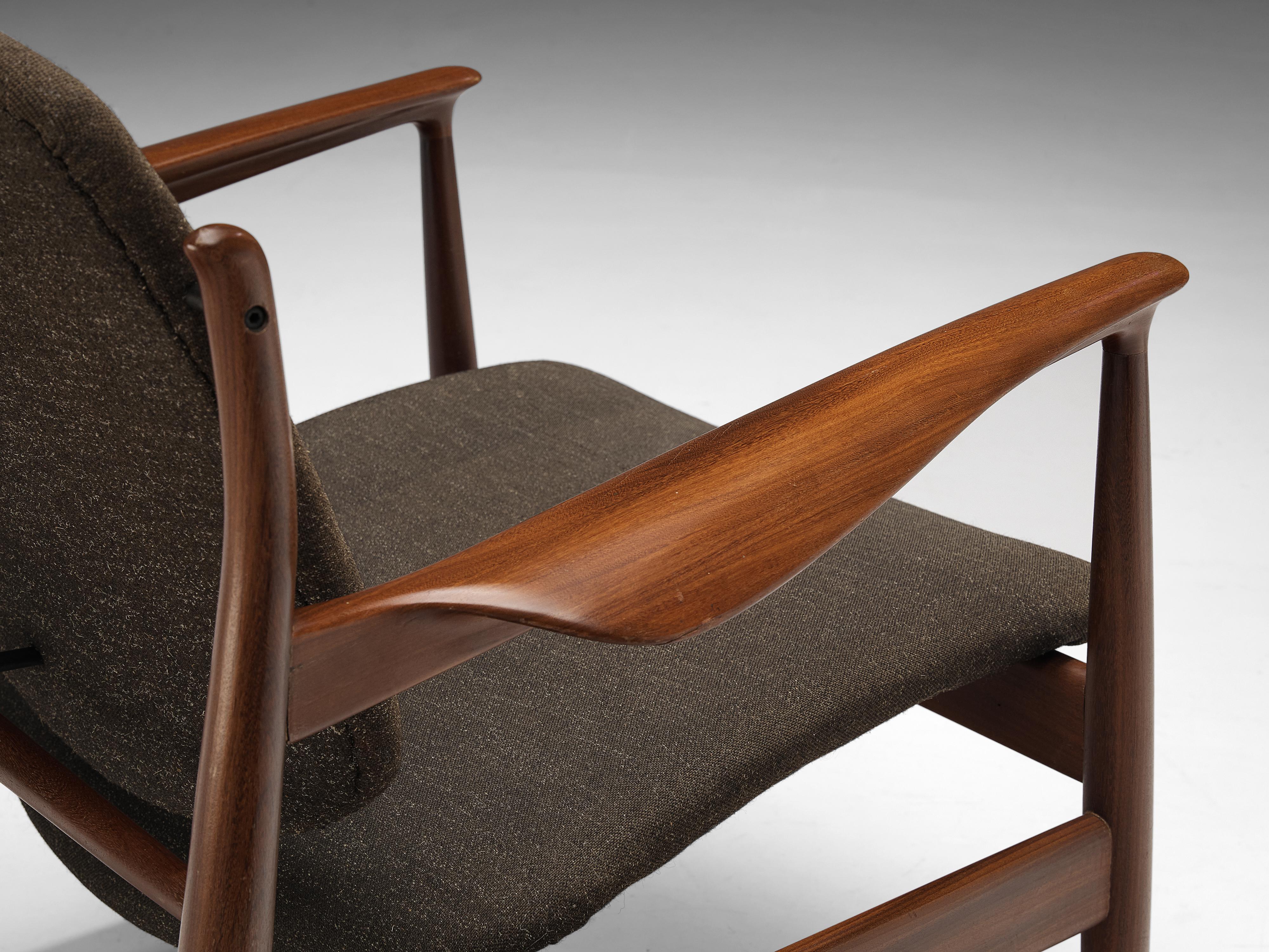 Scandinave moderne Modèle ancien Finn Juhl pour France & Søn Paire de chaises longues en teck  en vente