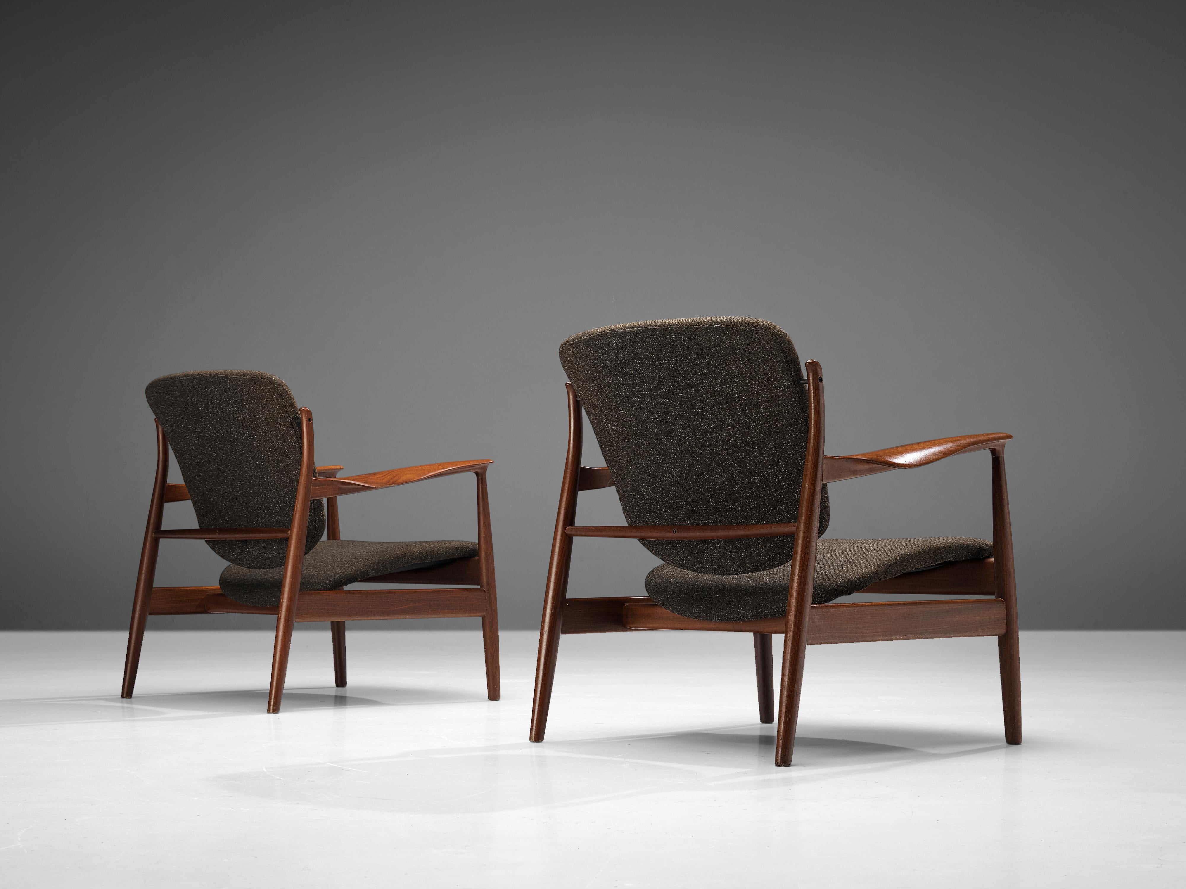 Fabric Early Model Finn Juhl for France & Søn Pair of Lounge Chairs in Teak  For Sale