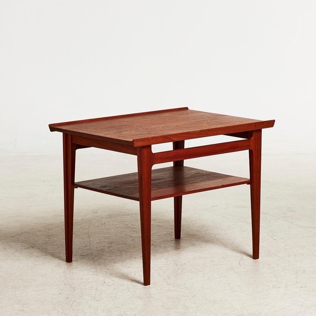 Mid-Century Modern Finn Juhl for France & Søn, Side Table/Coffee Table, Teak, Denmark, 1950s For Sale