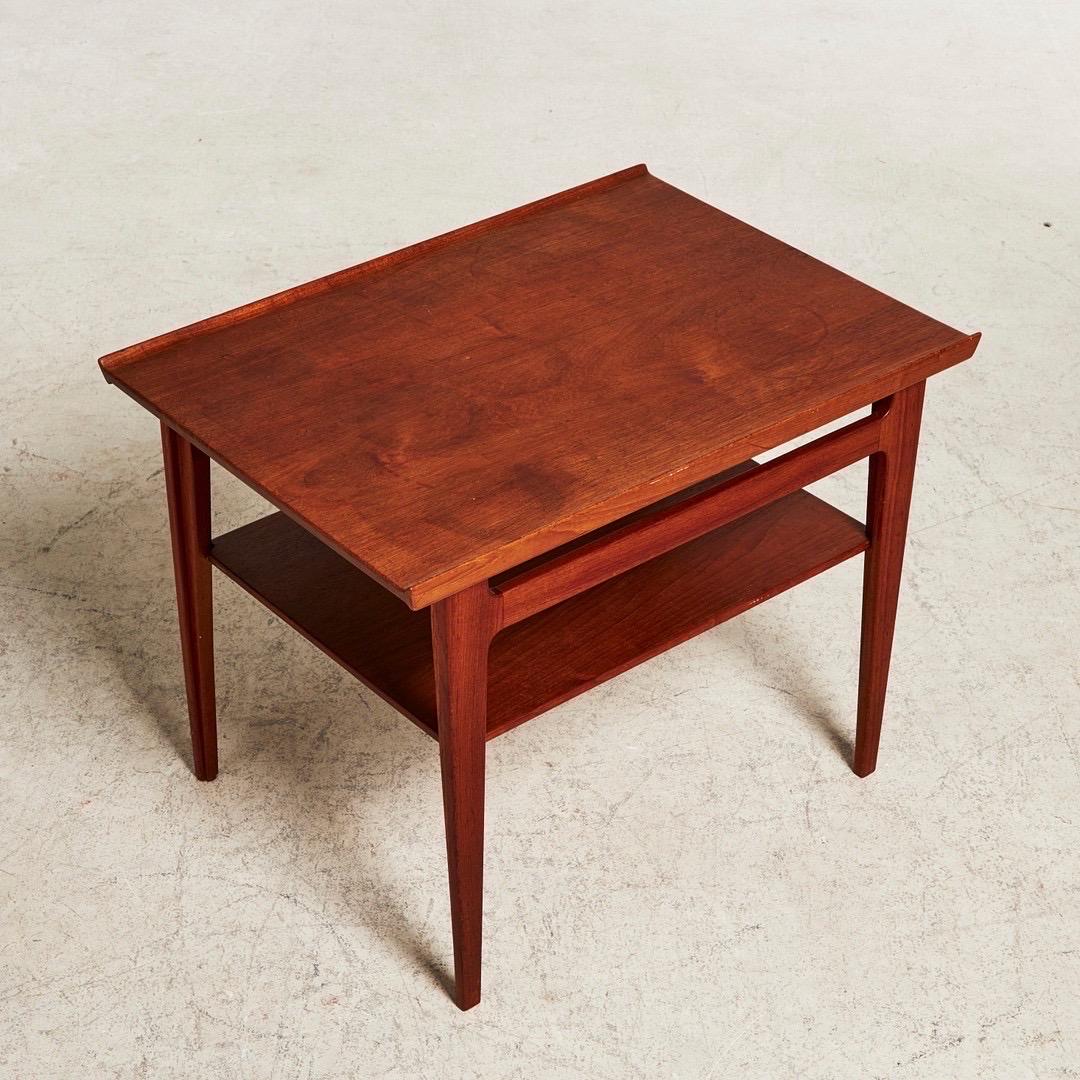 Danish Finn Juhl for France & Søn, Side Table/Coffee Table, Teak, Denmark, 1950s For Sale