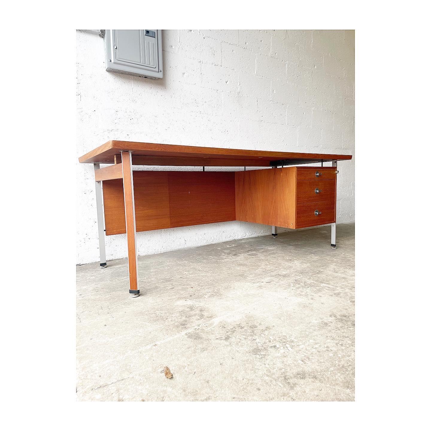 Finn Juhl for France & Son Technocrat Danish Modern Desk For Sale 4