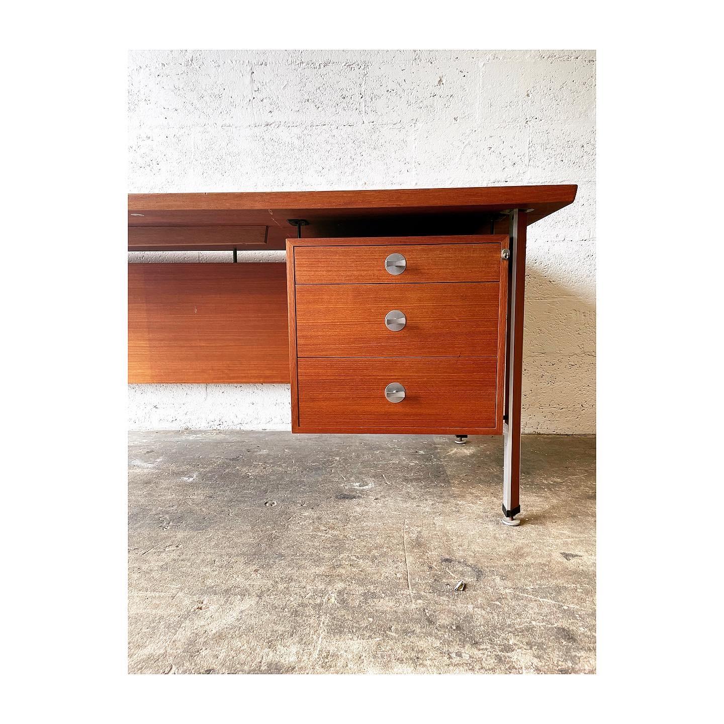 Finn Juhl for France & Son Technocrat Danish Modern Desk For Sale 5