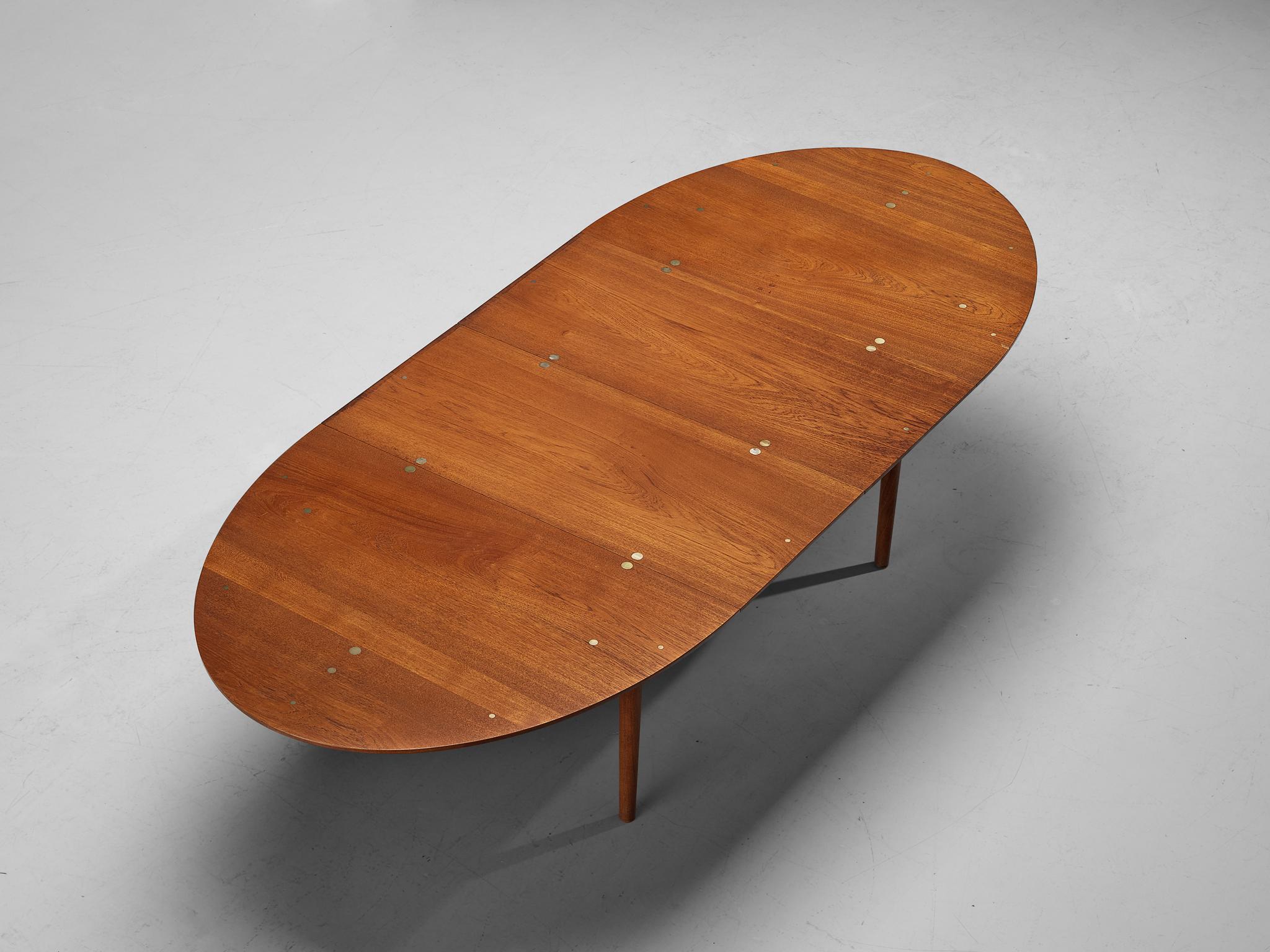 Finn Juhl for Niels Vodder Dining Table ‘Judas’ in Teak and Silver Inlay In Good Condition In Waalwijk, NL