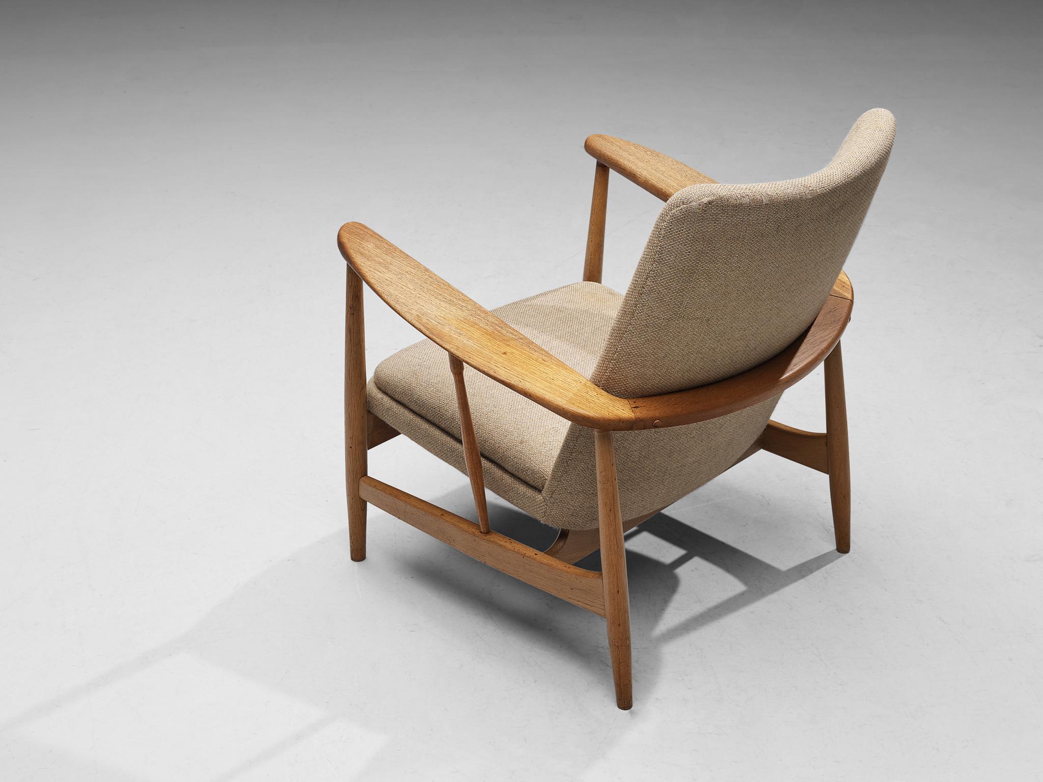 Finn Juhl for Søren Willadsen Easy Chair in Oak and Wool 2